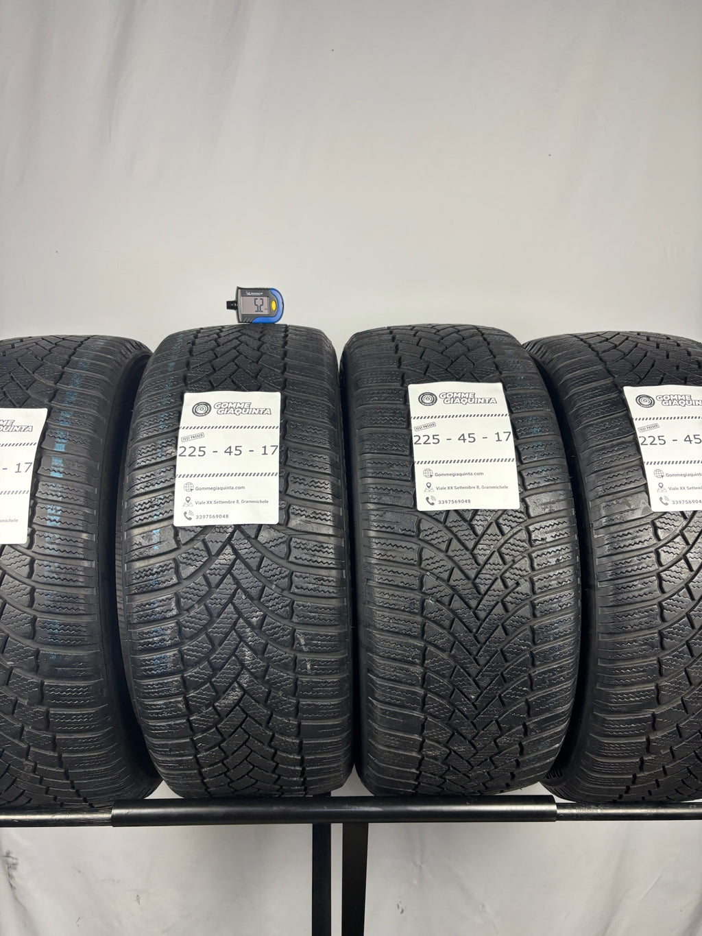 225/45 R17 94V Bridgestone Blizzak invernali