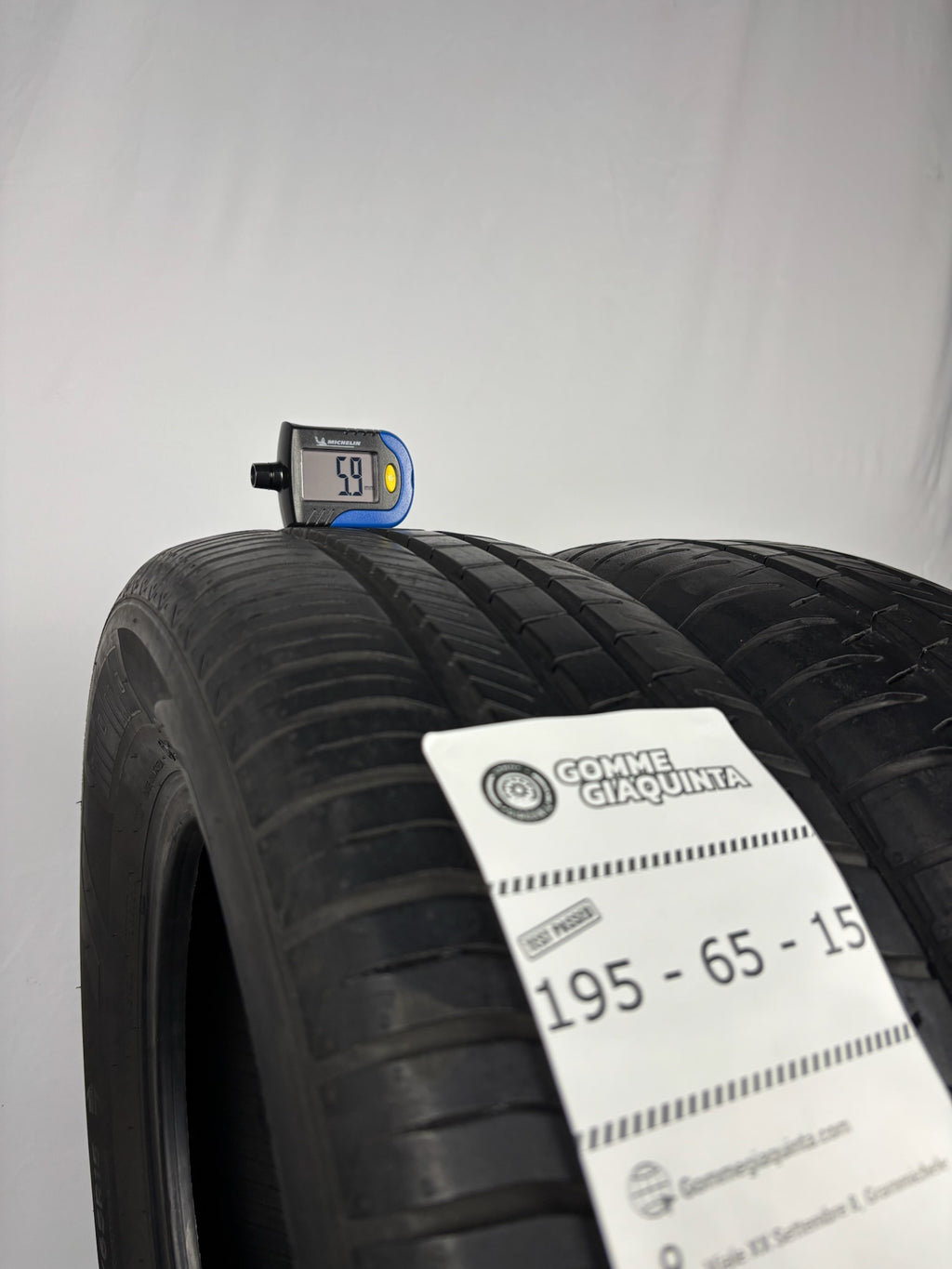 195/65 R15 91H Momo Outrun M20