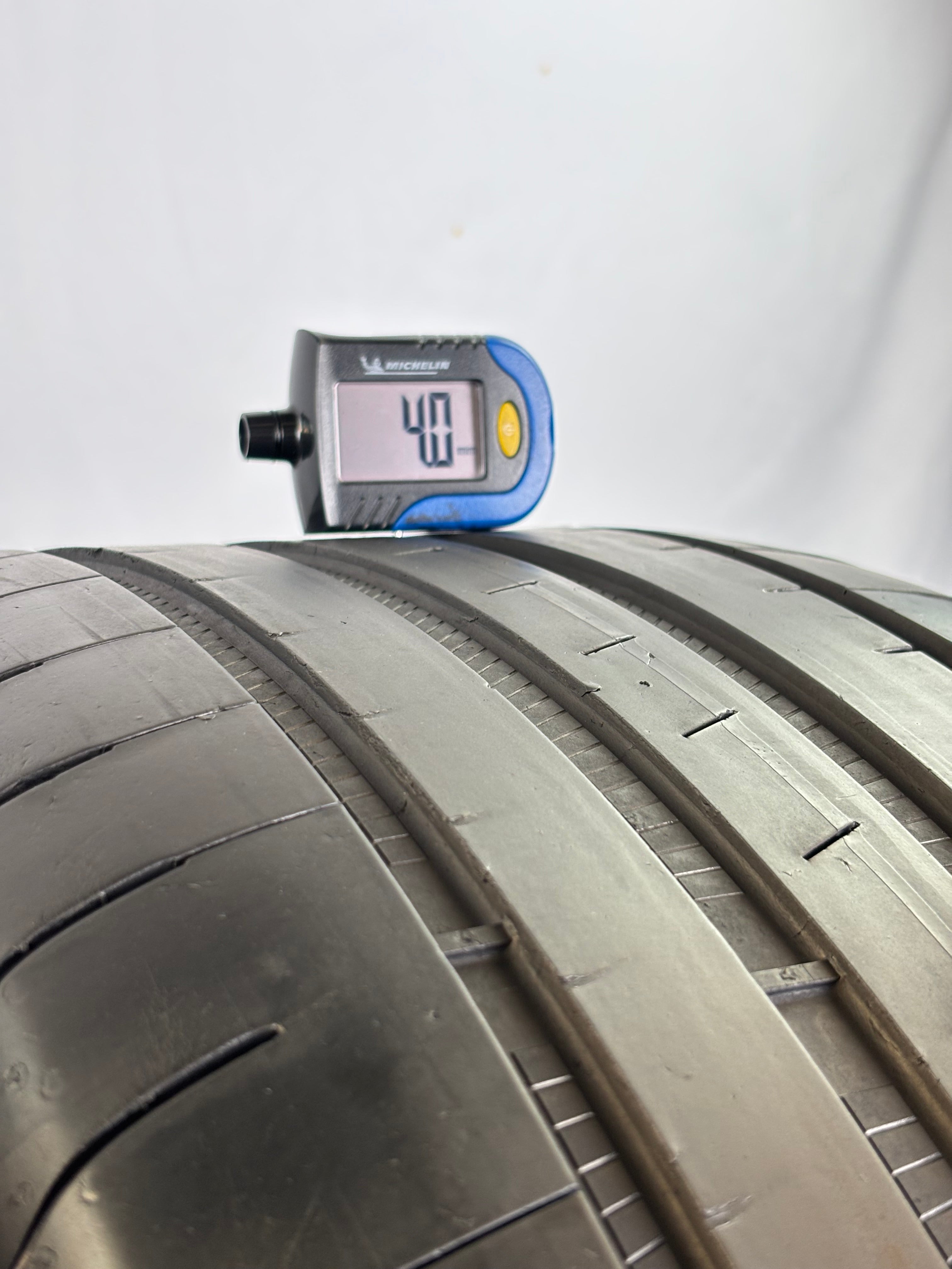 275/35 R19 100Y XL Good Year Eagle F1 MO