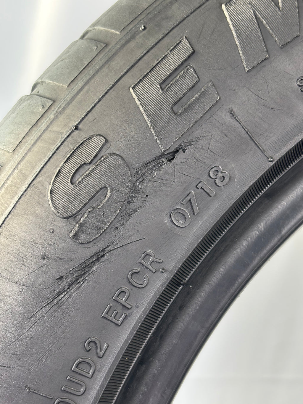 255/50 R19 107W XL Event Semita Suv