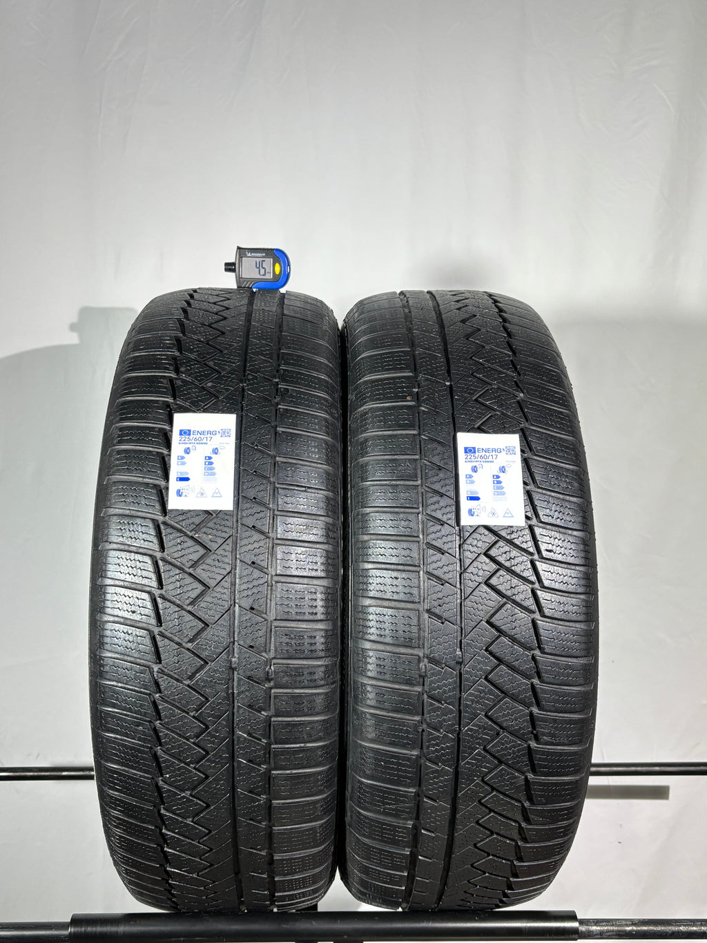 225/60 R17 99H Continental Invernali