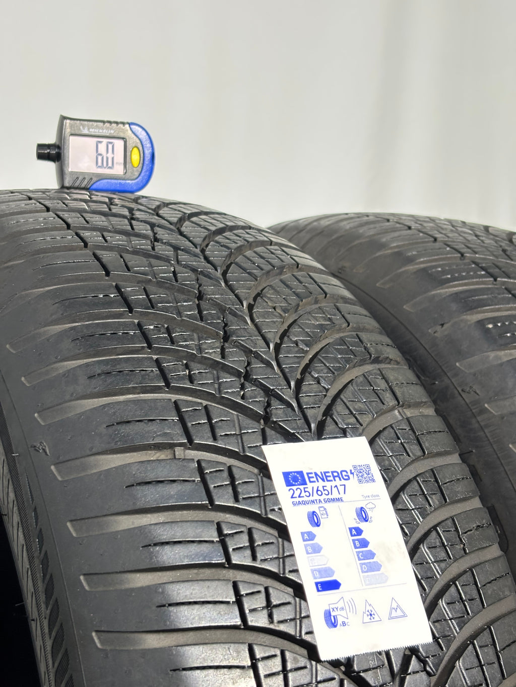 225/65 R17 106V Good Year 4Stagioni