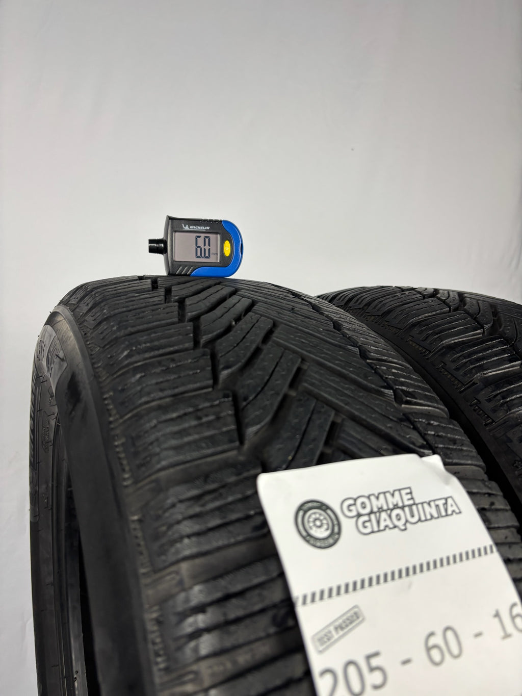 205/60 R16 92H Michelin Alpin 6 M+S