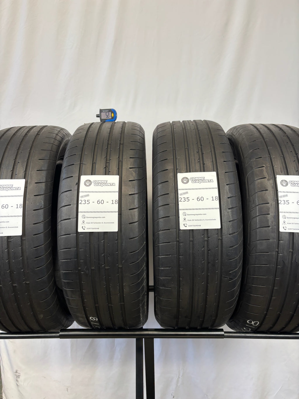 235/60 R18 103W Good Year Eagle F1