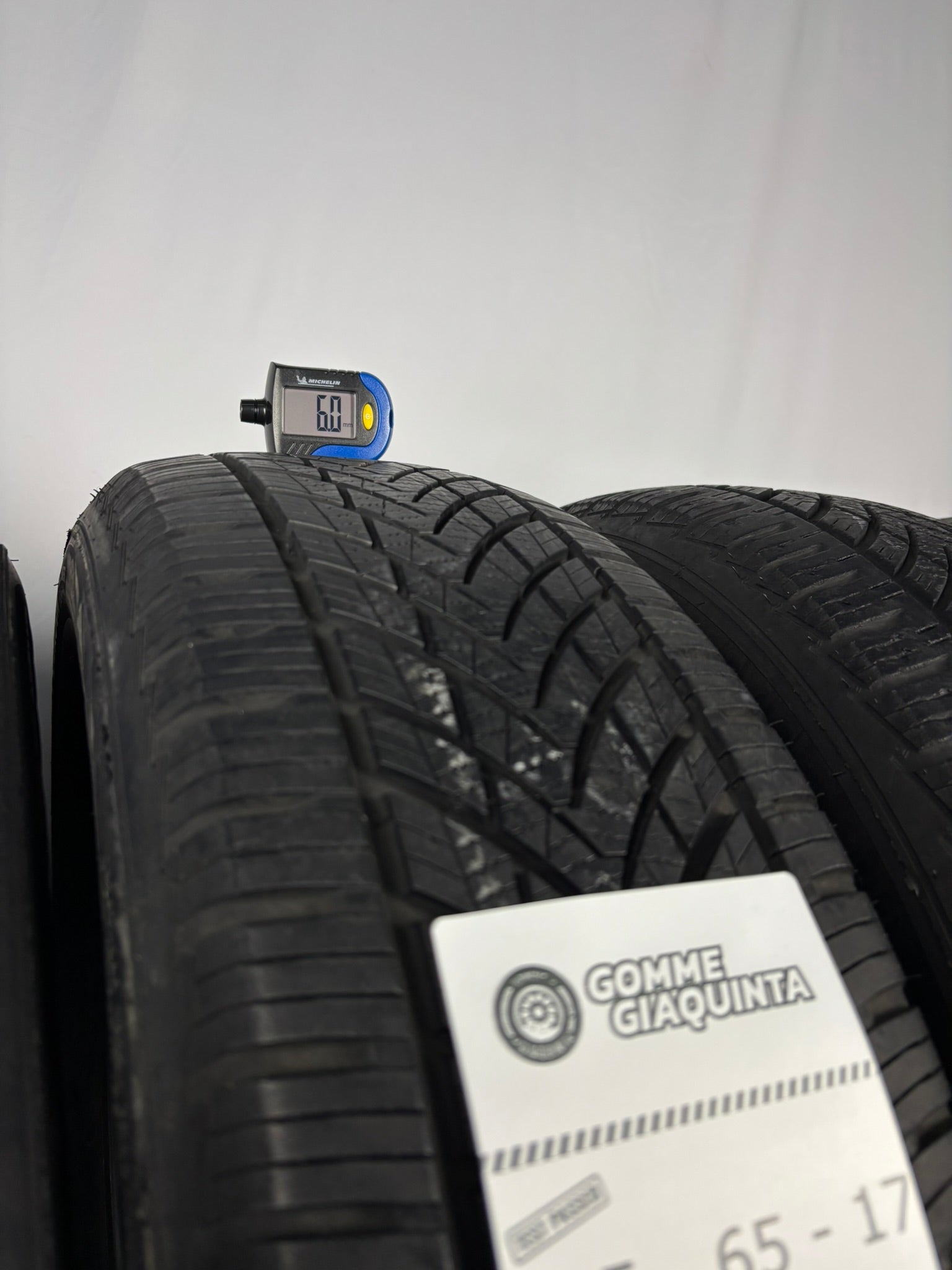 225/65 R17 106V Tracmax Trac Saver M+S