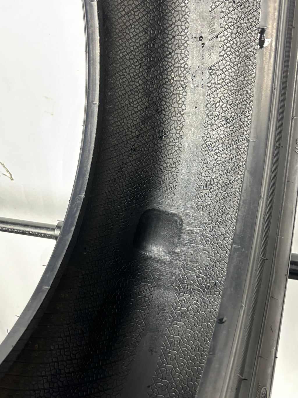 225/40 R18 92V Bridgestone Blizzak Lm005 M+S