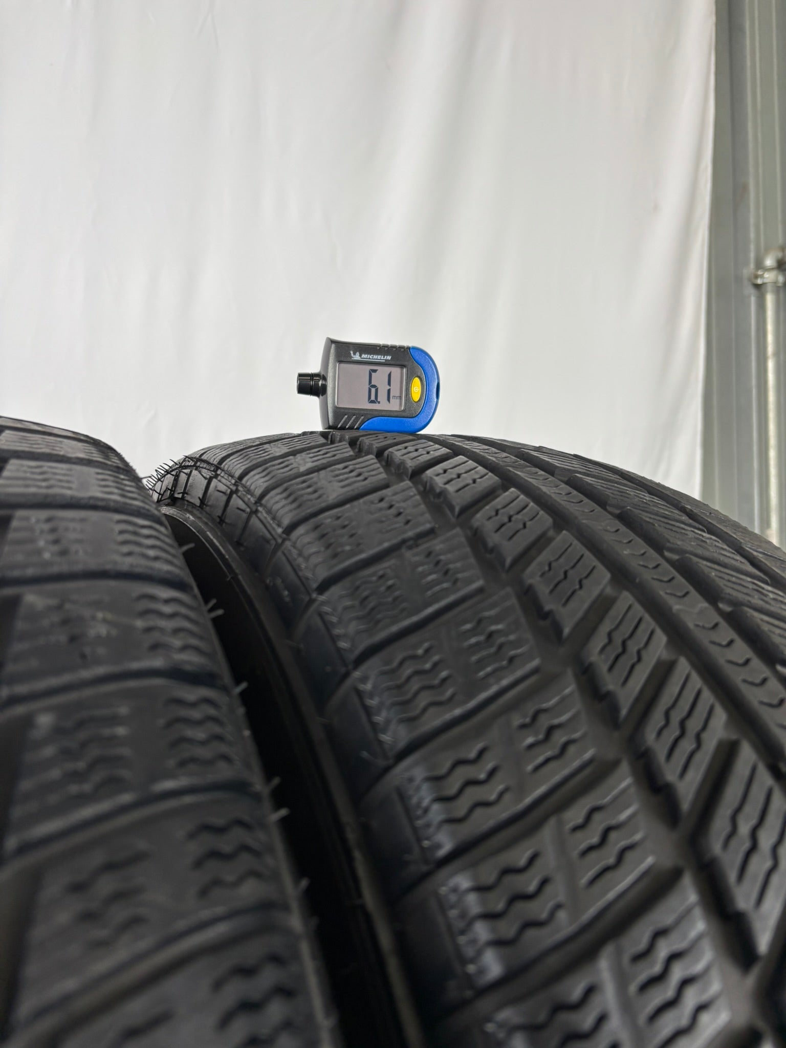235/55 R19 105V XL Syron Everest Suv M+S