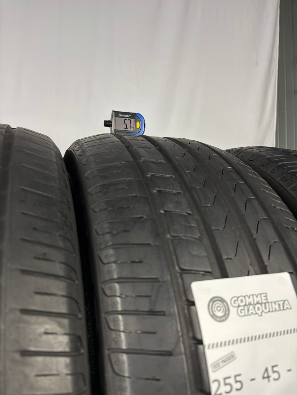 255/45 R19 100V Pirelli Scorpion