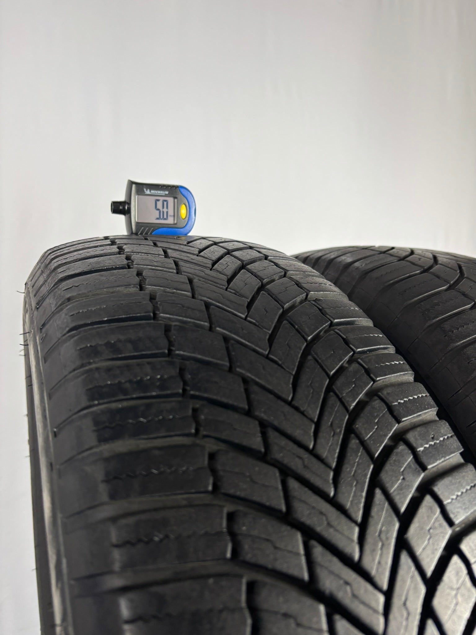 215/65 R16 102V Bridgestone weather control a005 evo M+S