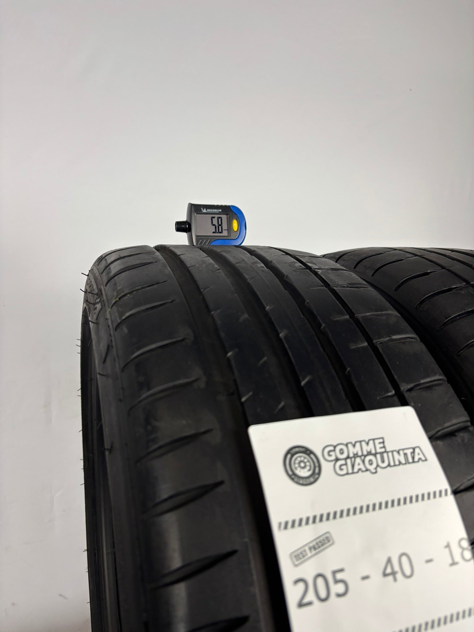 205/40 ZR18  86Y Michelin Pilot sport4