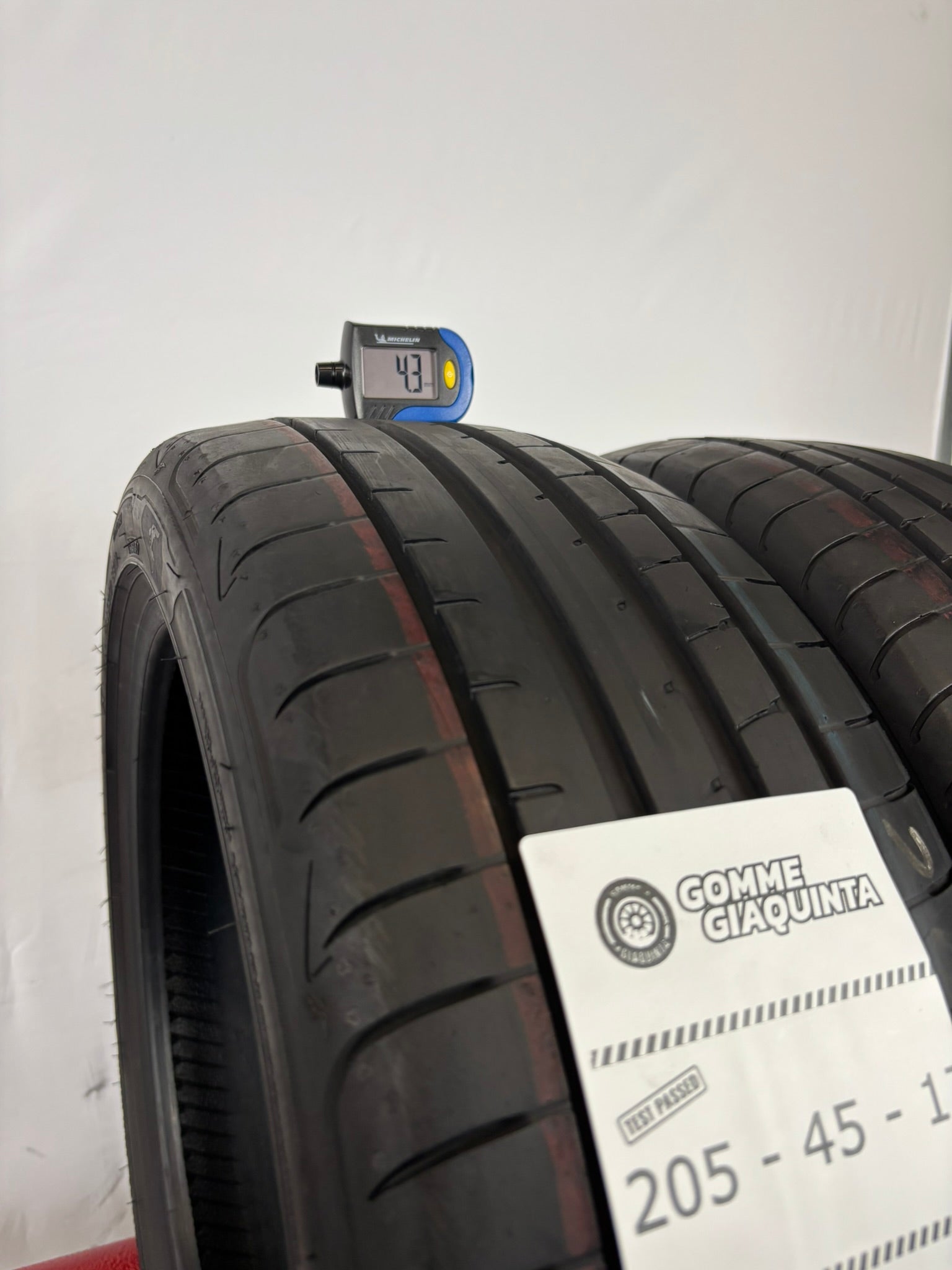 205/45 R17 88W Good Year Eagle F1