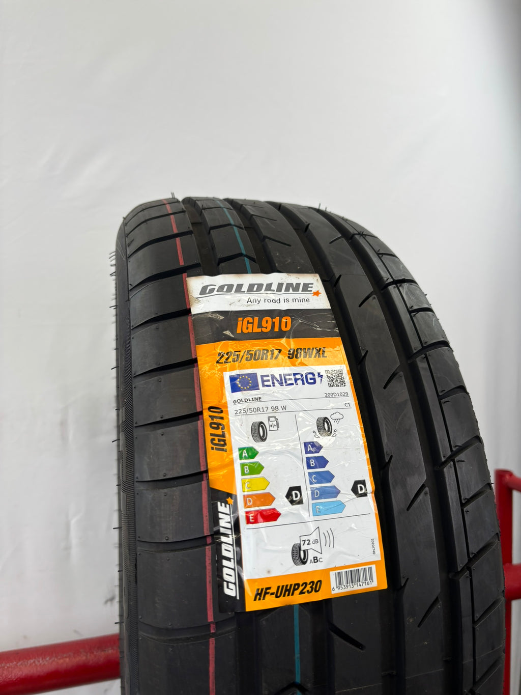 225/50 R17 98W XL Goldline Igl 910