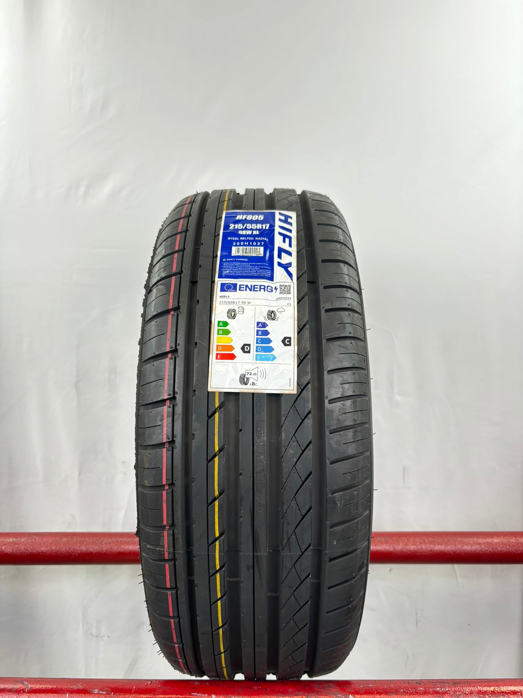 215/55 R17 98W XL Hifly HF 805
