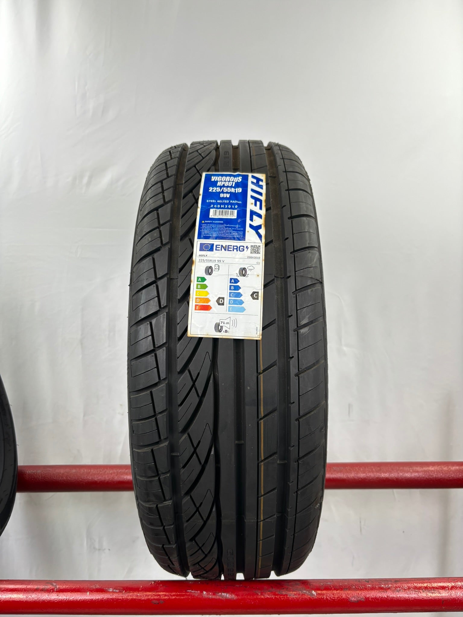225/55 R19 99V Hifly Vigorous HP801