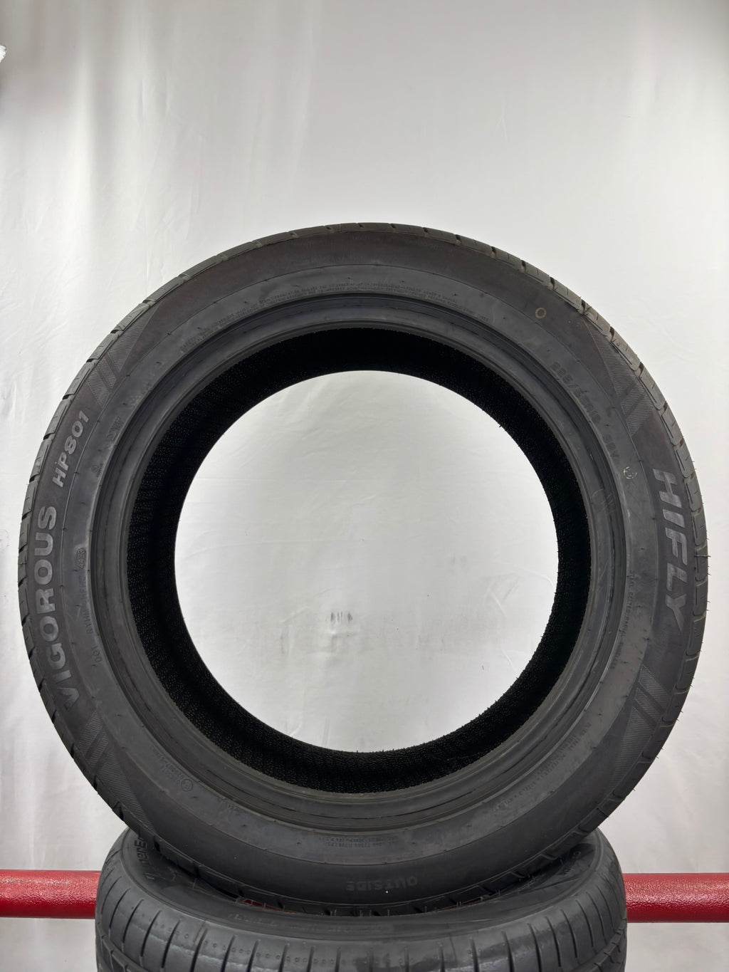 225/55 R19 99V Hifly Vigorous HP801
