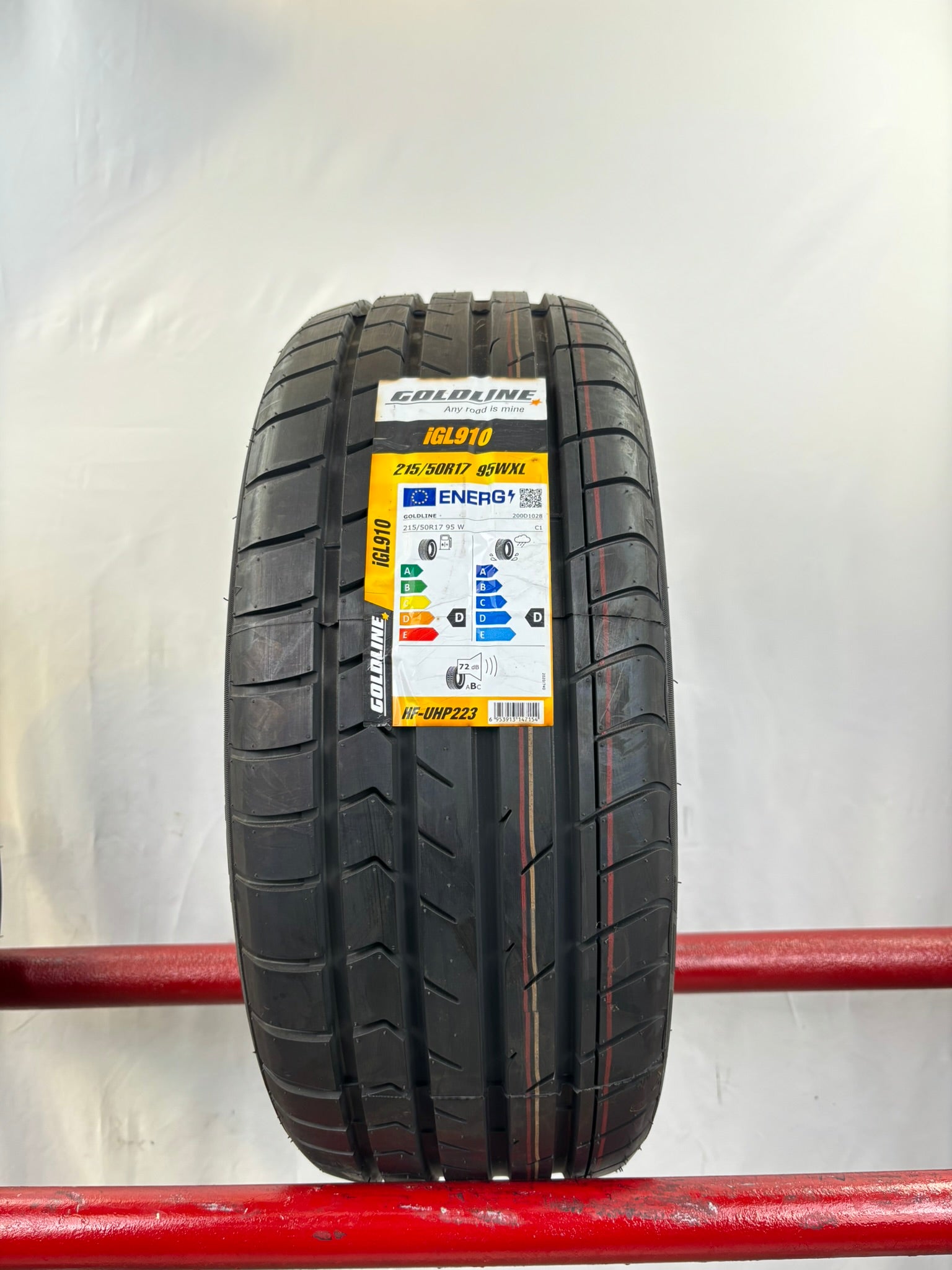 215/50 R17 95W XL Goldline Igl 910