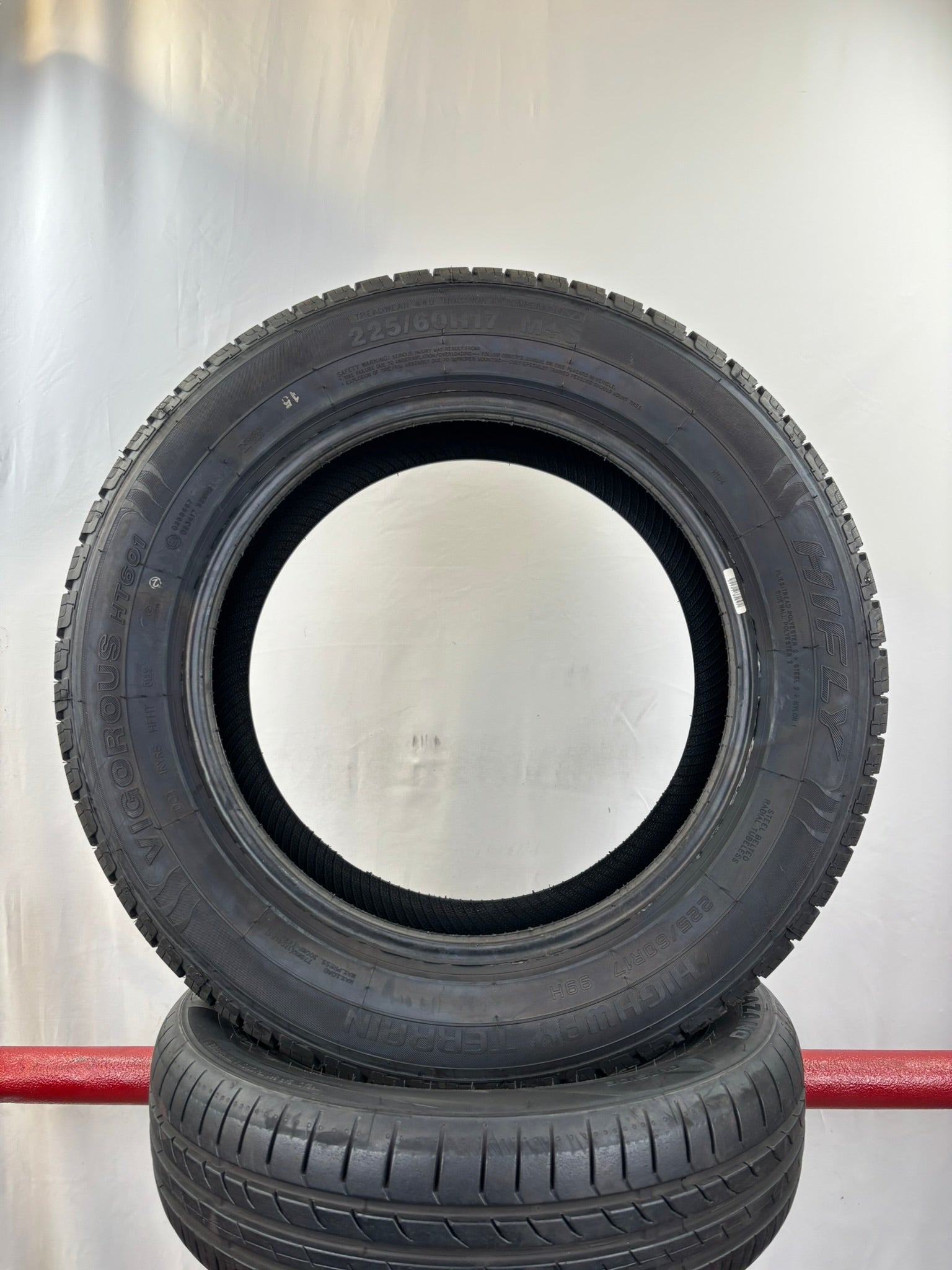 225/60 R17 99H Hifly Vigorous HT601