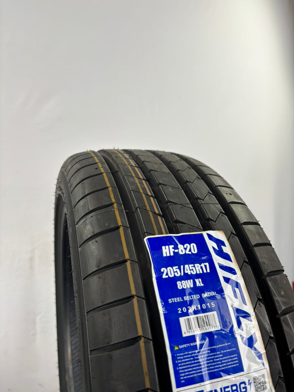 205/45 R17 88W XL Hifly HF-820