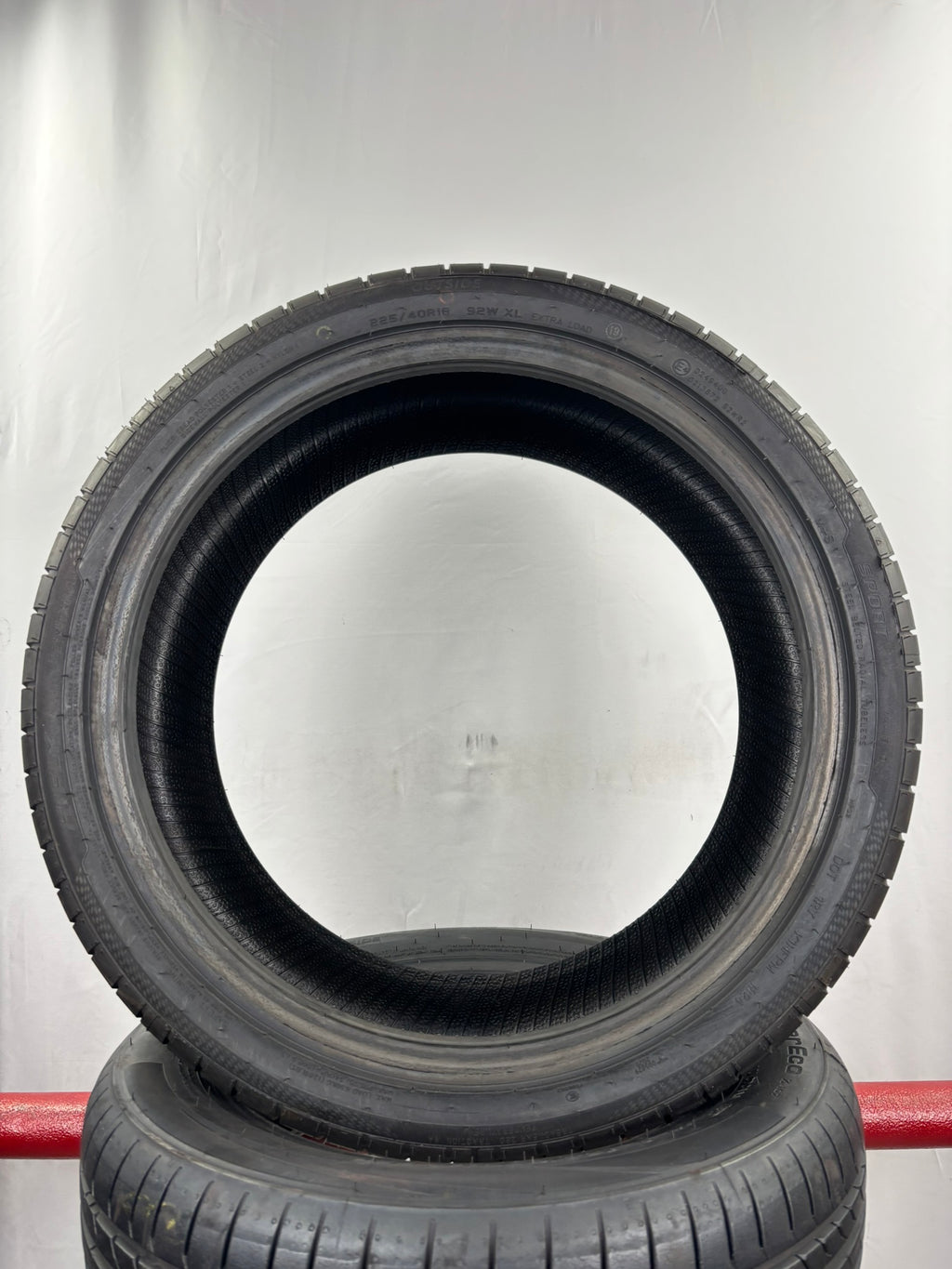 225/40 R18 92W XL Hifly HF-820