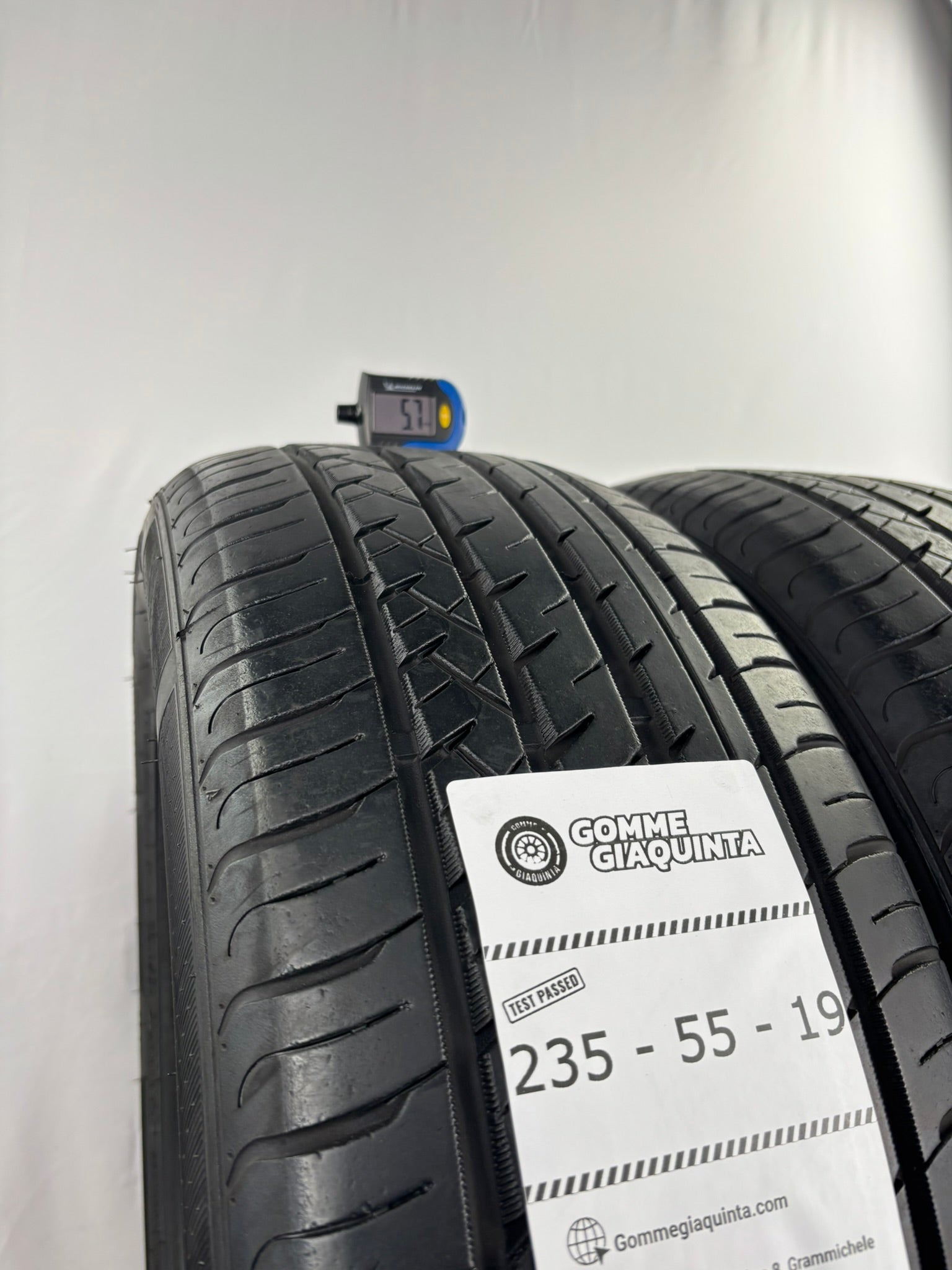 235/55 R19 105V XL Roadmarch Prime Uhp