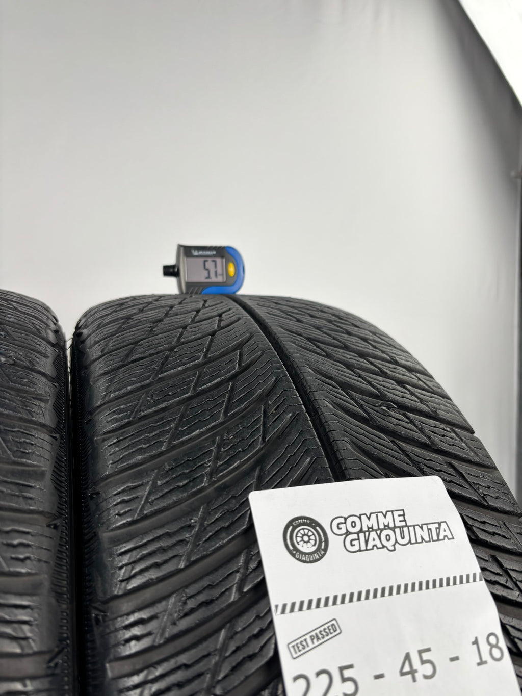 225/45 R18 95V Michelin Pilot Alpin5