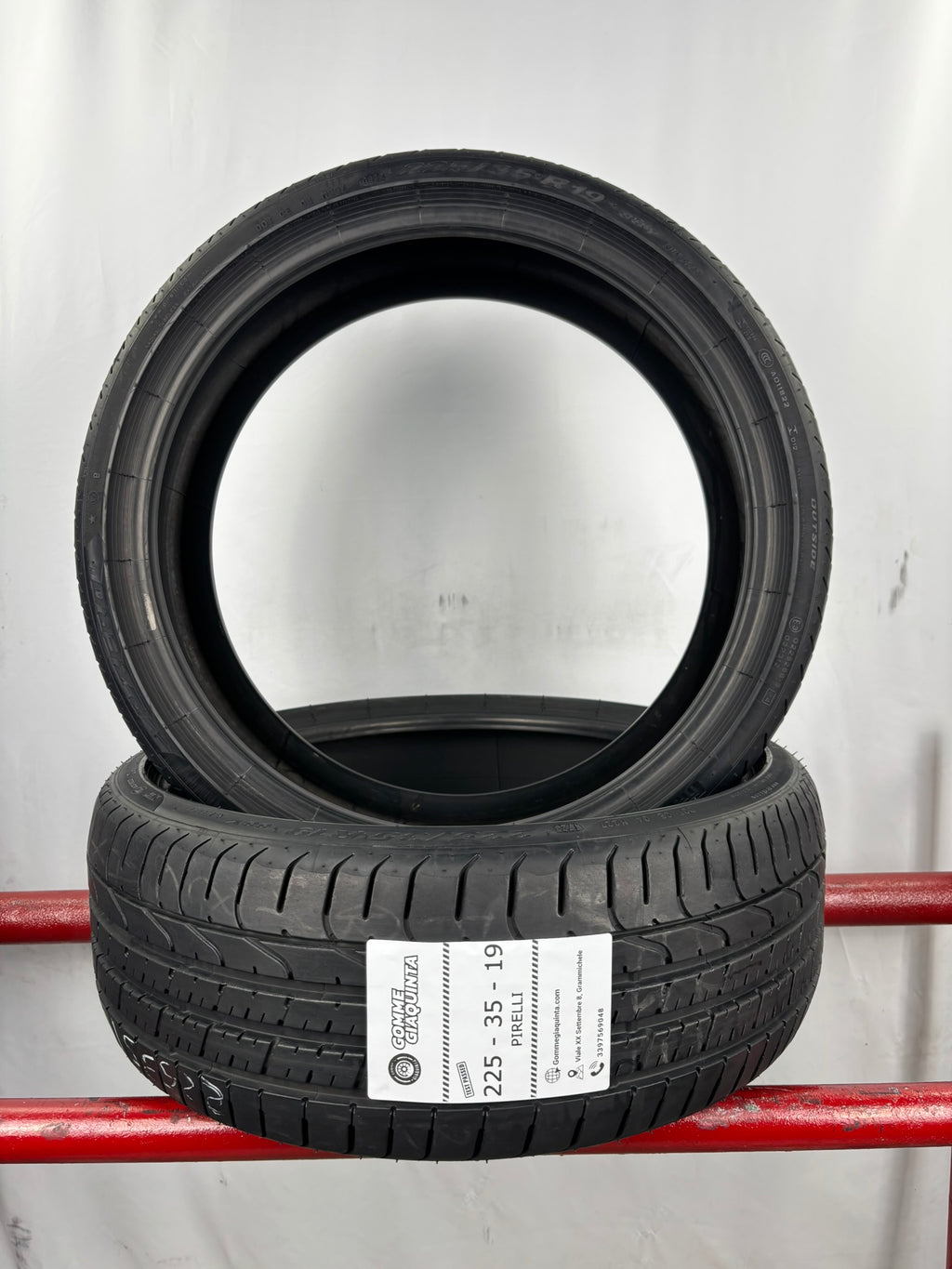 225/35 R19 88Y RFT Pirelli Pzero