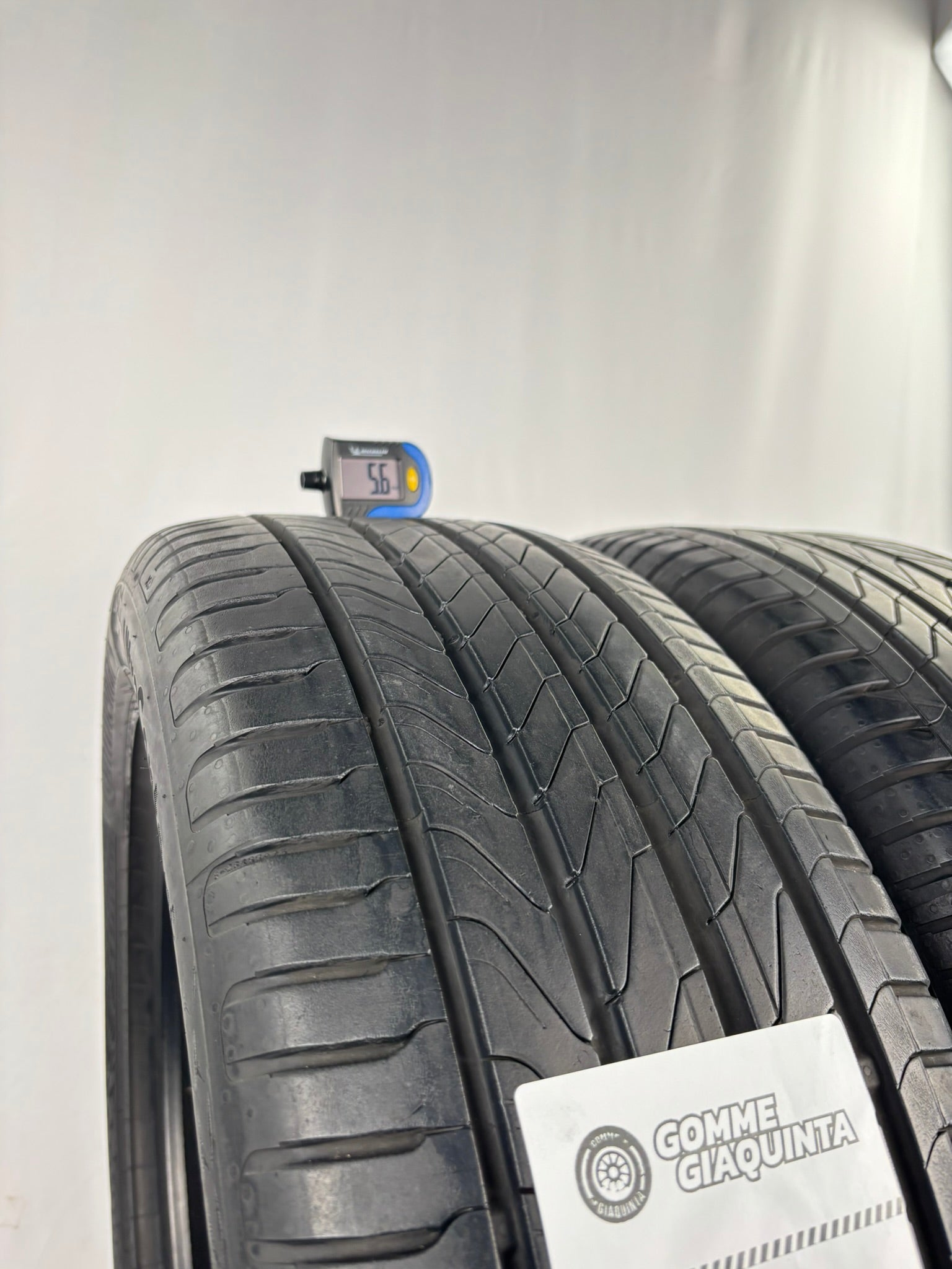 225/55 R18 98V Continental