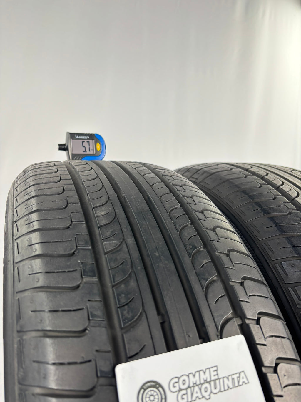 235/55 R18 100H Hankook Optimo K415
