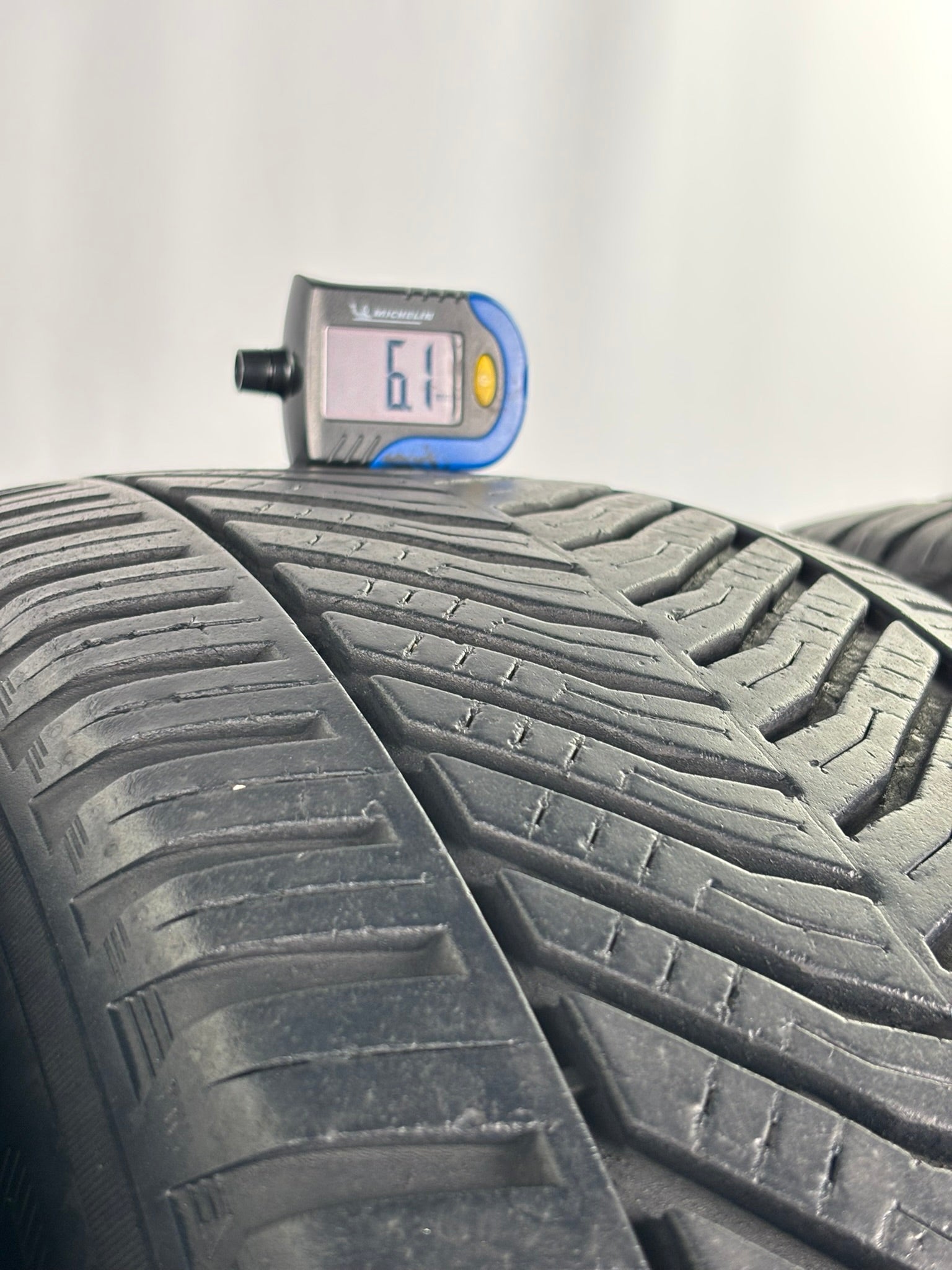 235/65 R17 108W XL Riken 4Stagioni M+S