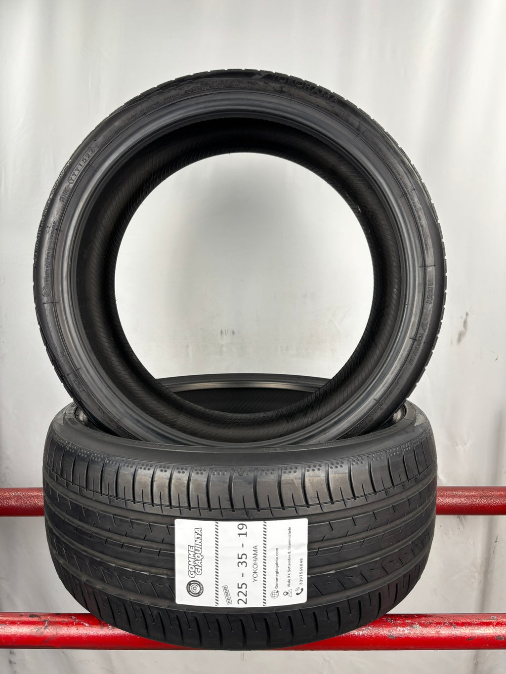 225/35 R19 88W XL Yokohama Ae51