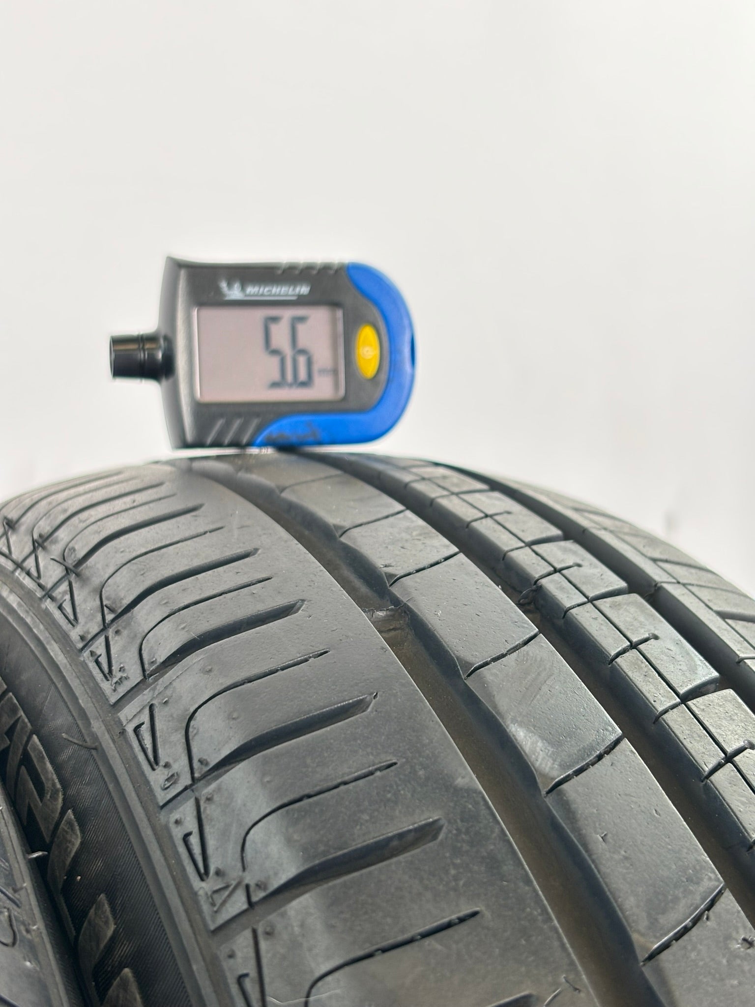 155/65 R14 75H Aplus A609 M+S