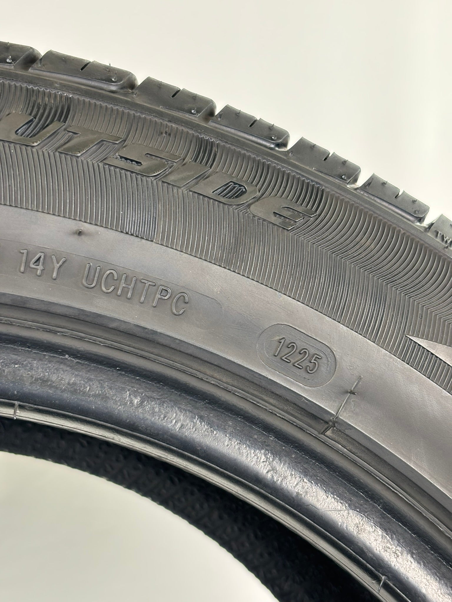 235/55 R18 104V XL Austone Sp-303