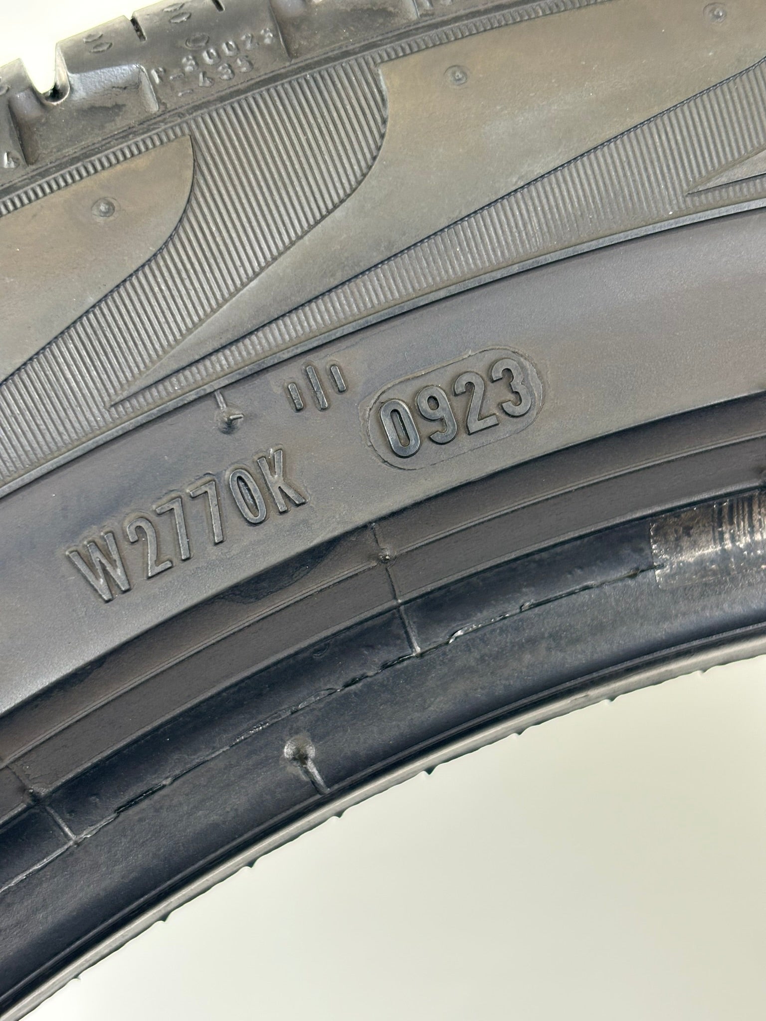 245/45 R19 102W Pirelli Scorpion Verde All Season M+S