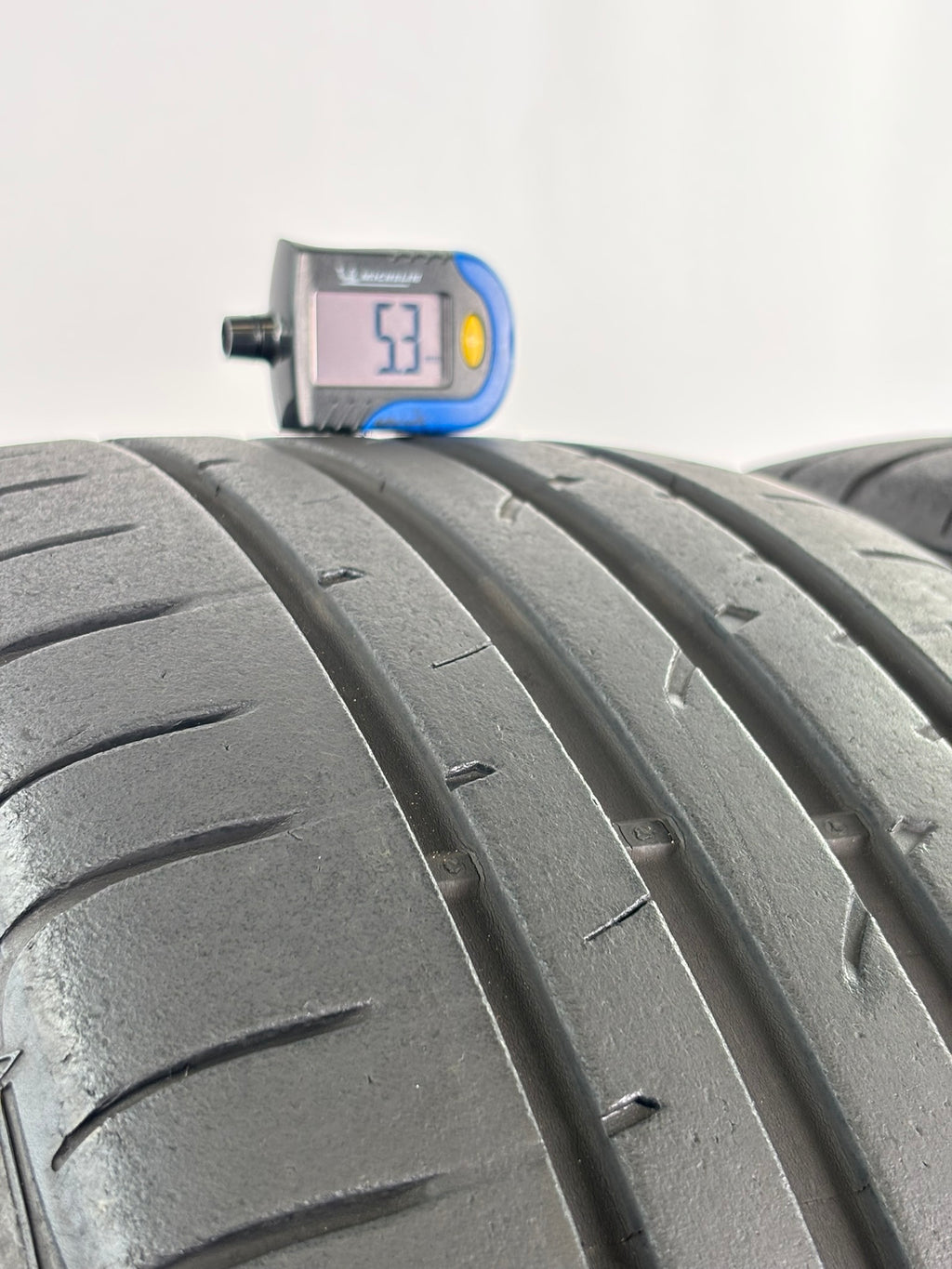 235/40 R19 92Y Good Year Eagle F1
