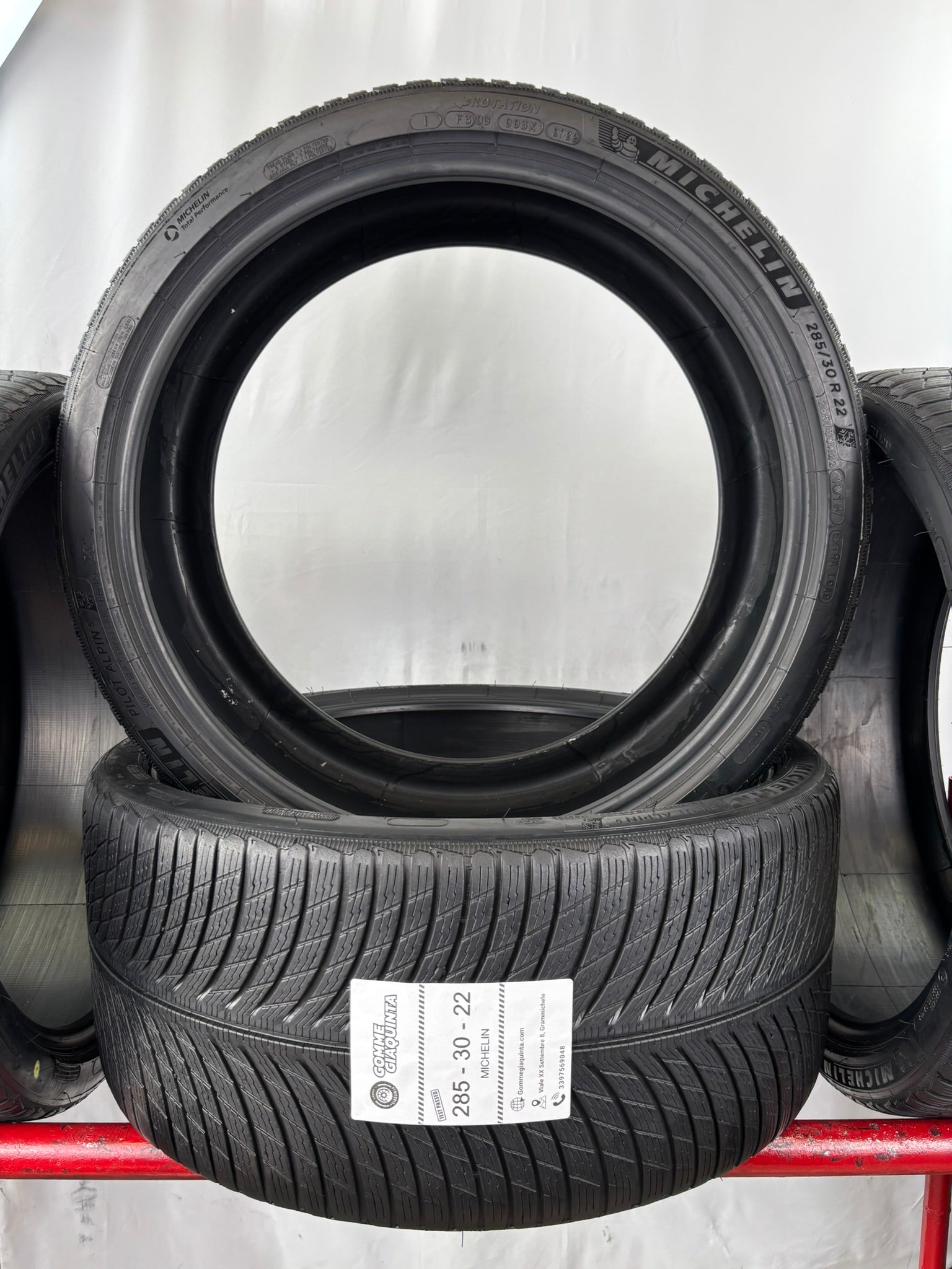 285/30 R22 101W XL Michelin Pilot Alpin5