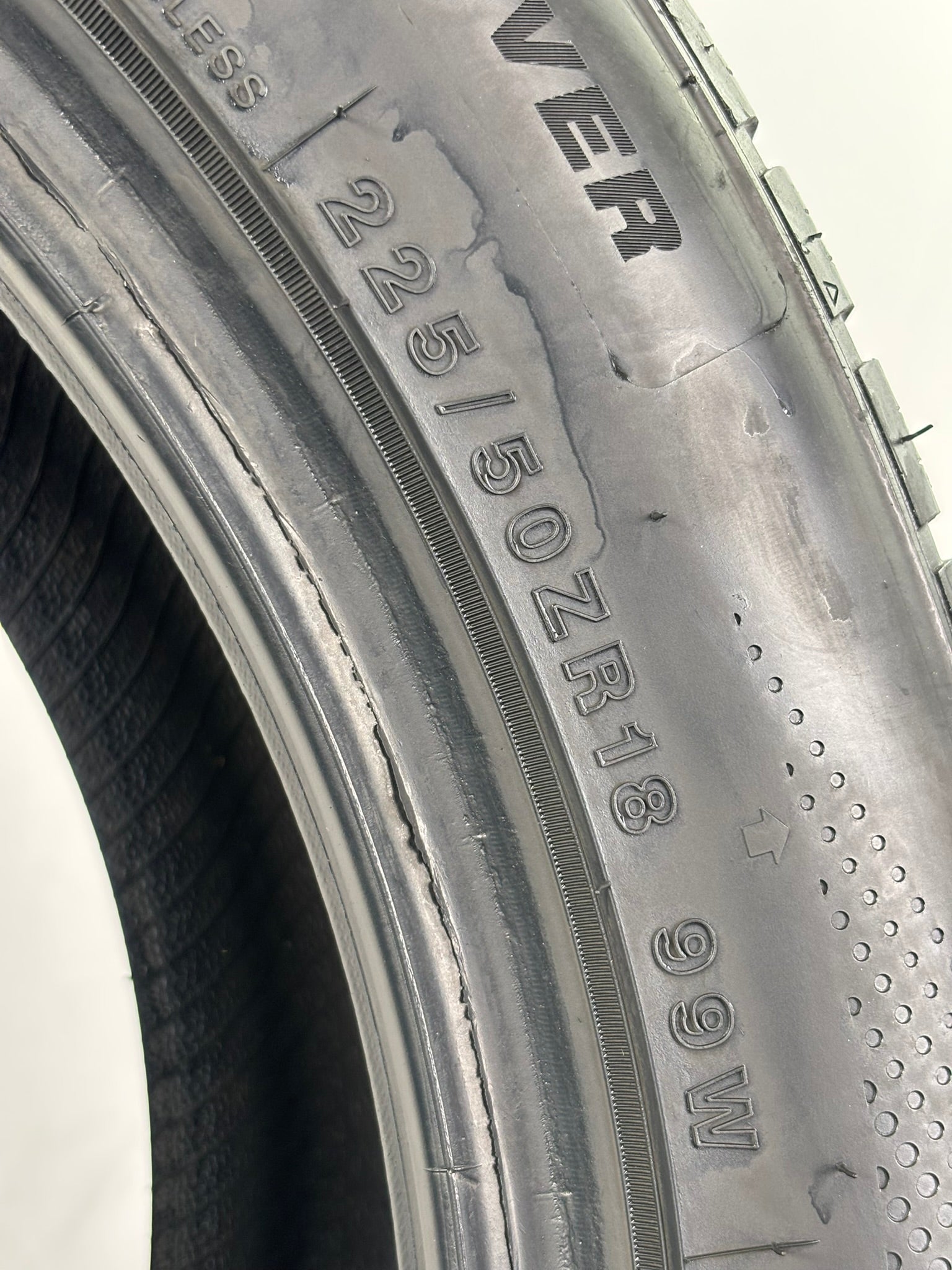225/50 R18 99W Minerva All Season M+S