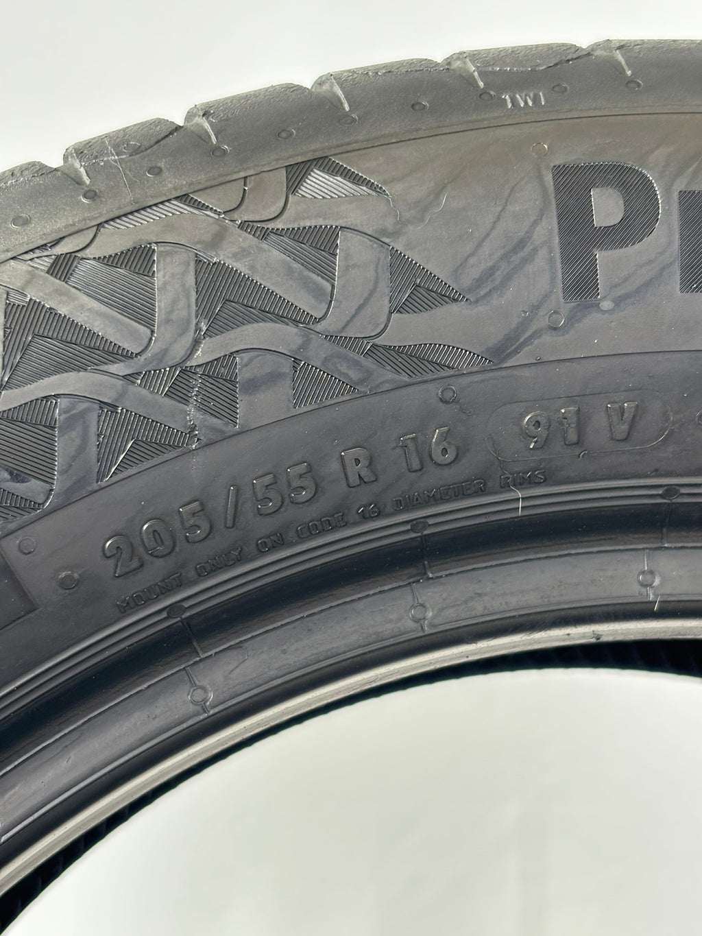 205/55 R16 91V Continental Premium Contact7
