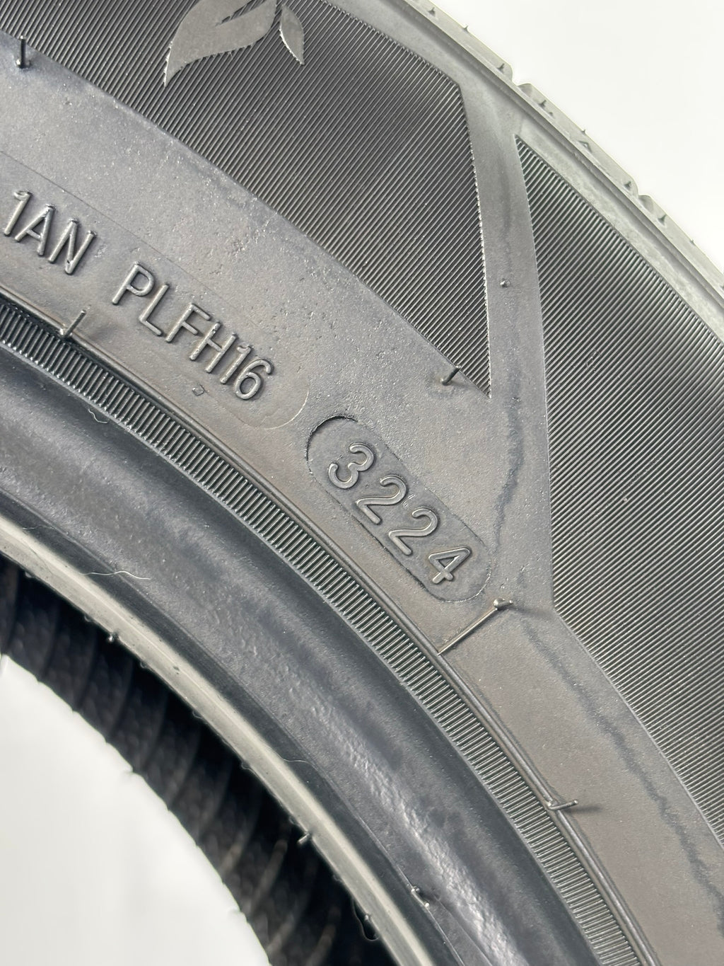 205/55 R16 91V Mazzini Falconer R1