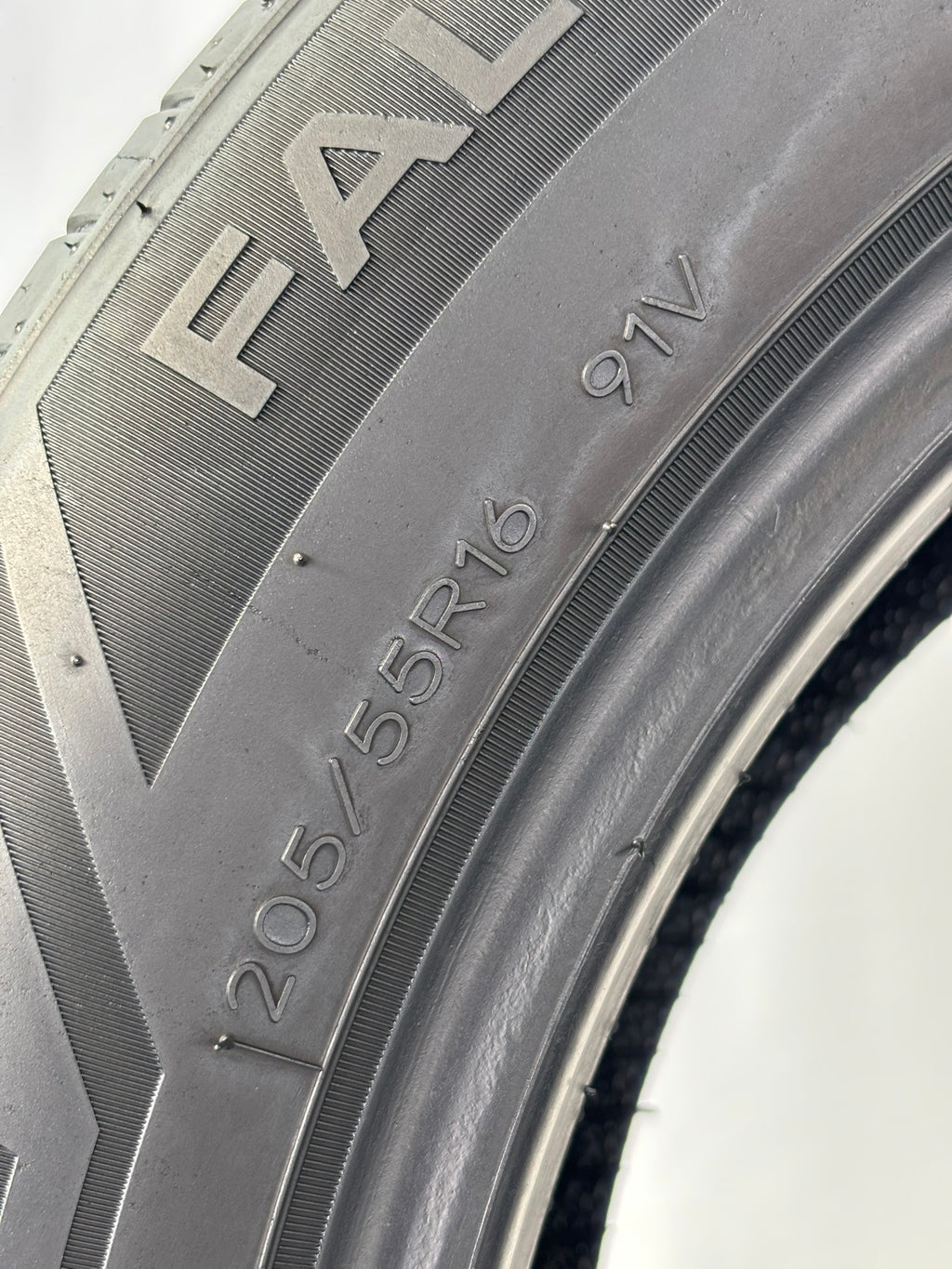 205/55 R16 91V Mazzini Falconer R1