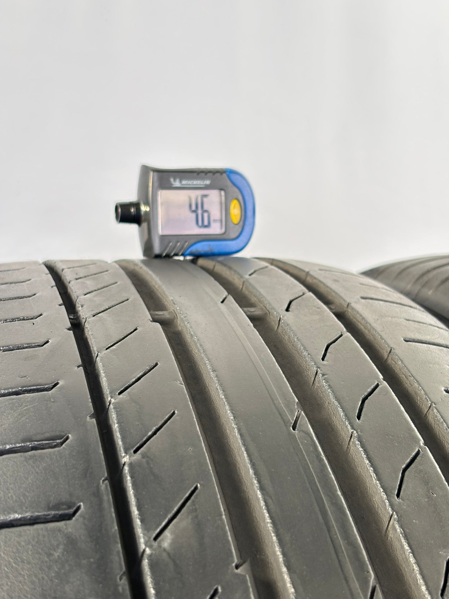 235/45 R19 95V Continental ContiSportContact
