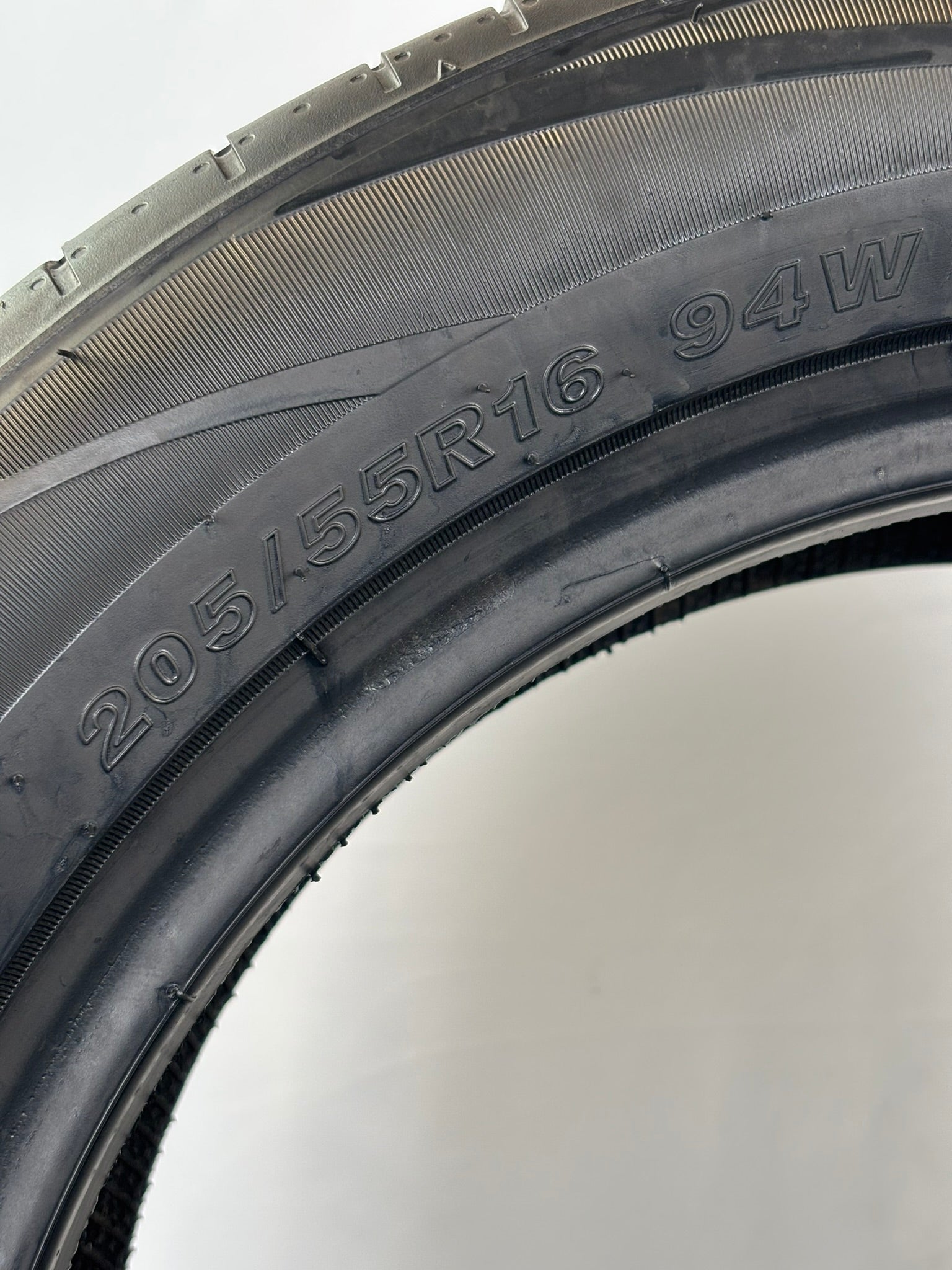 205/55 R16 94W XL Goodride Z-107