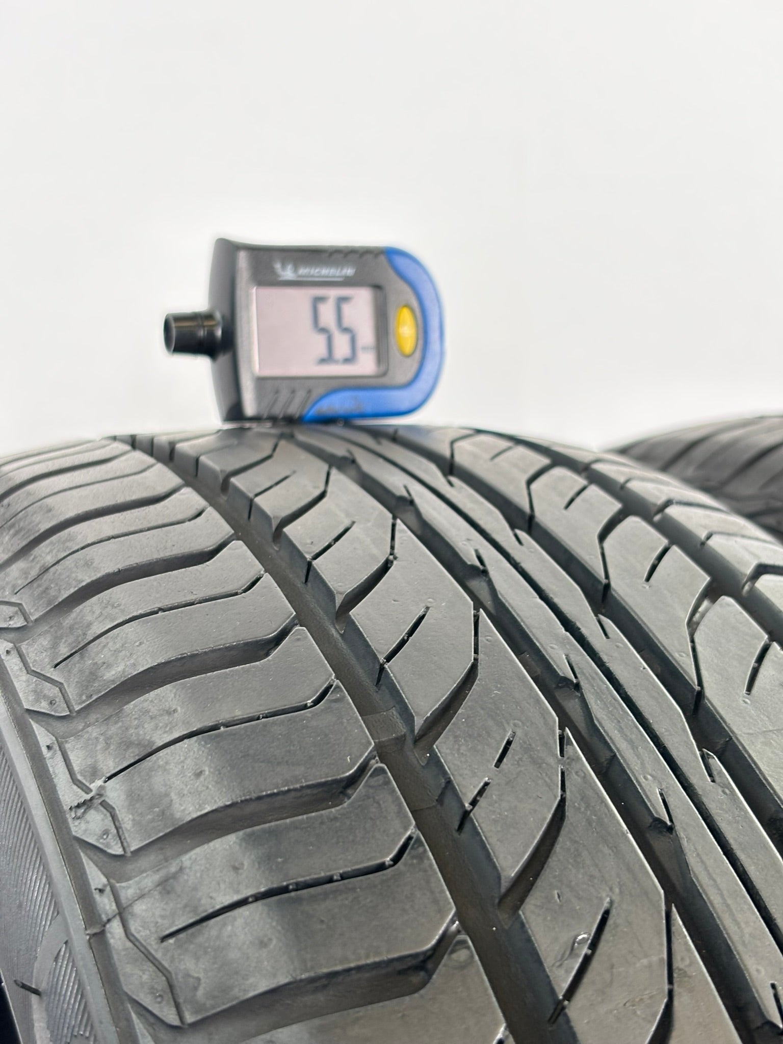 185/55 R14 80H Rock Blade Rock 515