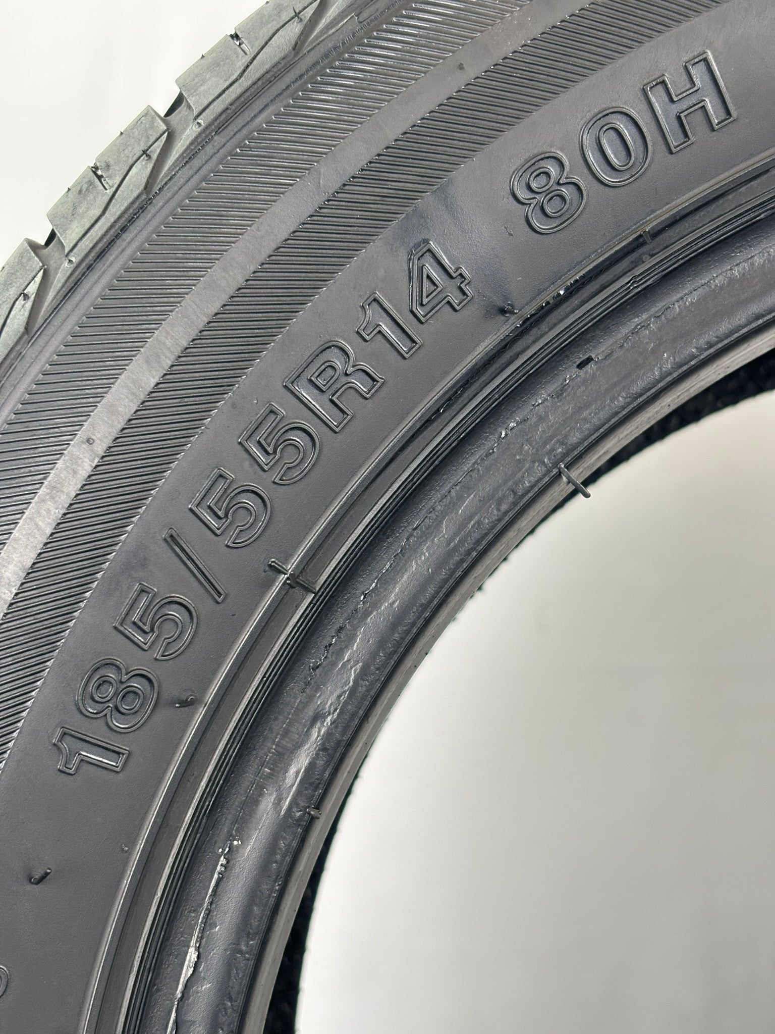 185/55 R14 80H Rock Blade Rock 515