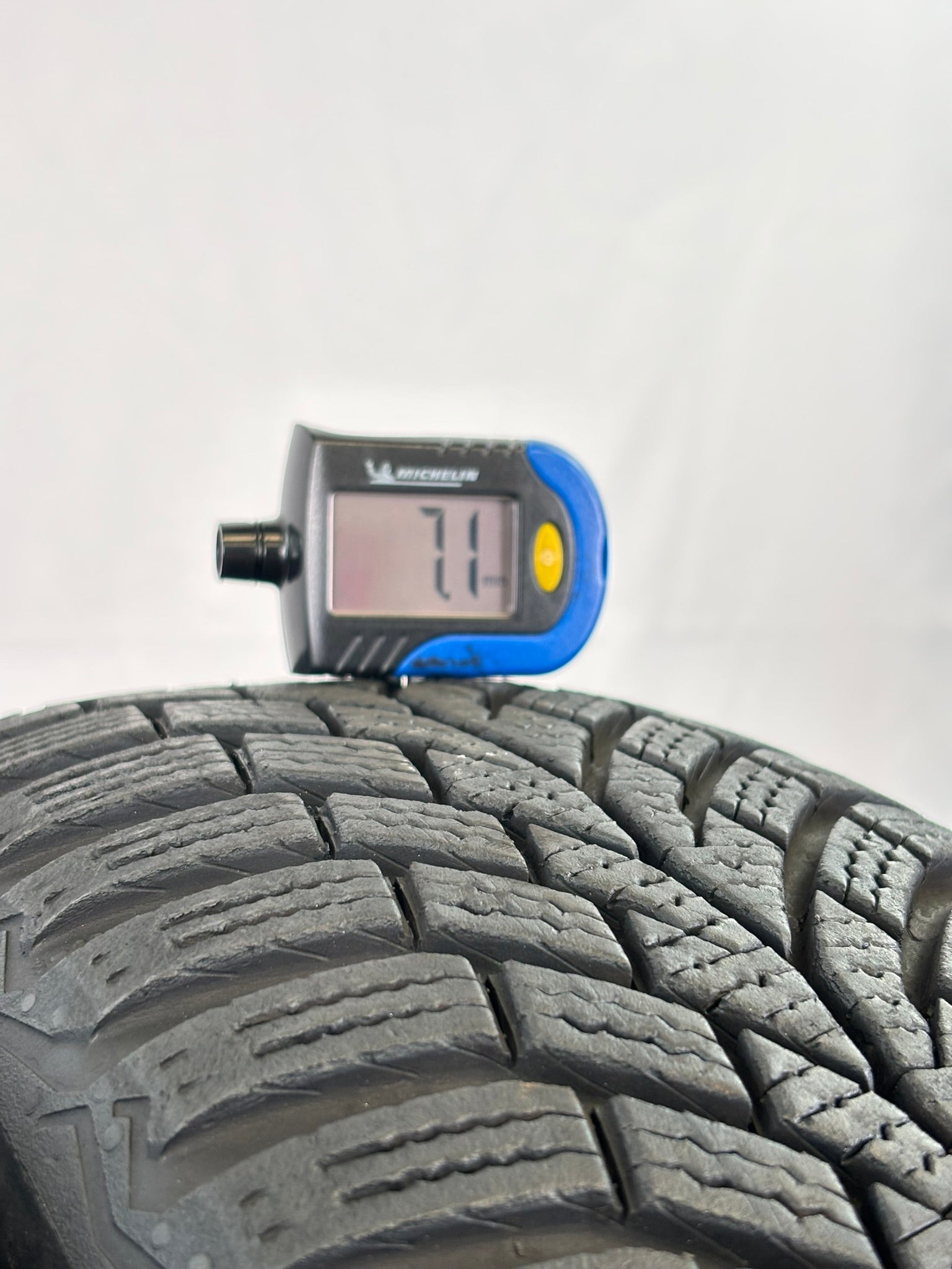 185/65 R15 88T Continental Winter Contact M+S