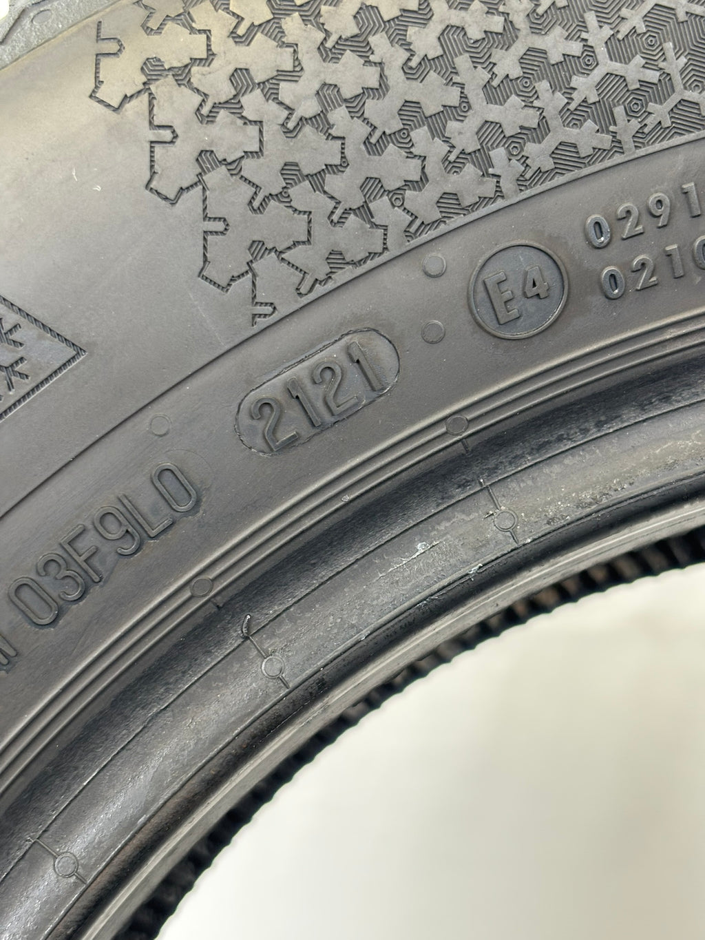 185/65 R15 88T Continental Winter Contact M+S