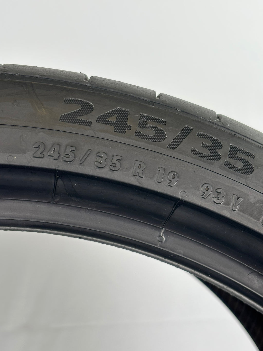 245/35 R19 93Y XL Continental SportContact6