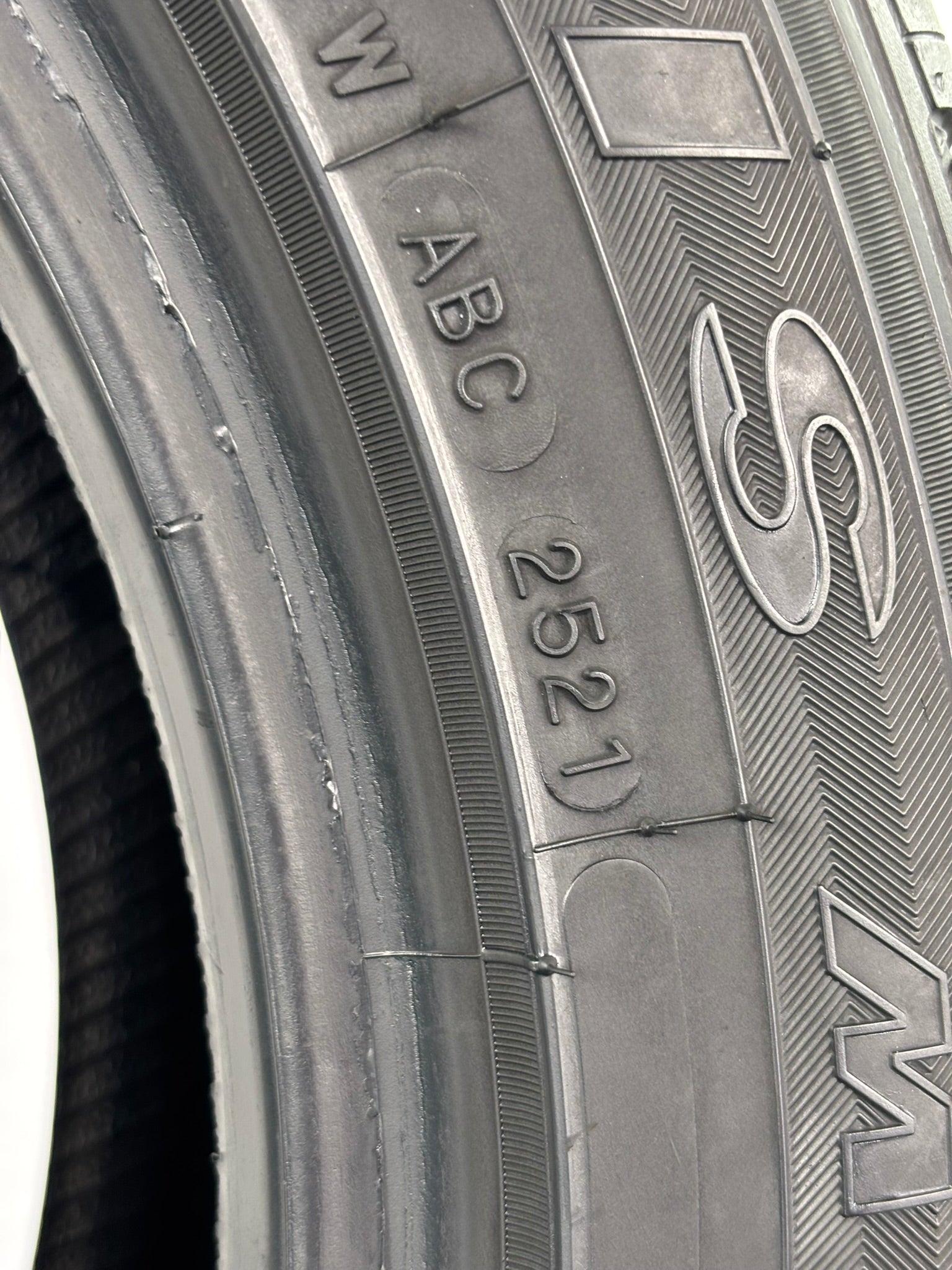 215/55 R18 95H Bravo Maxxis M3 M+S