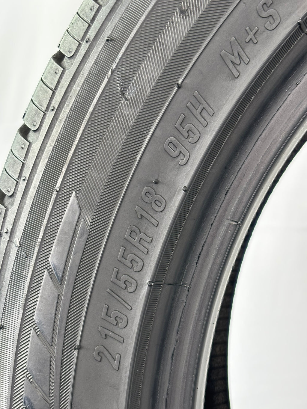215/55 R18 95H Bravo Maxxis M3 M+S