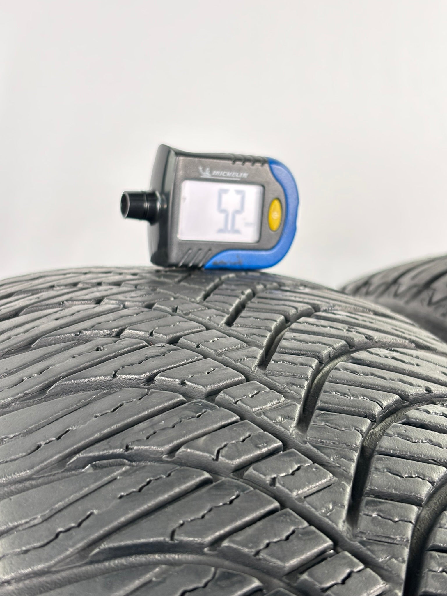 205/60 R16 96V XL Goodride All Season