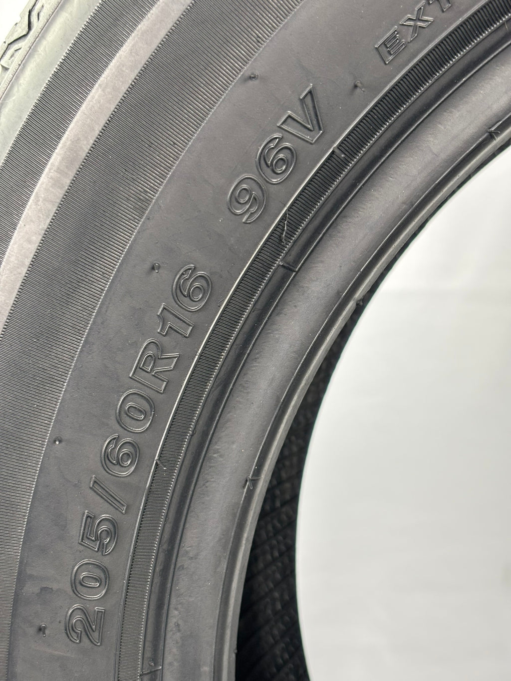 205/60 R16 96V XL Goodride All Season